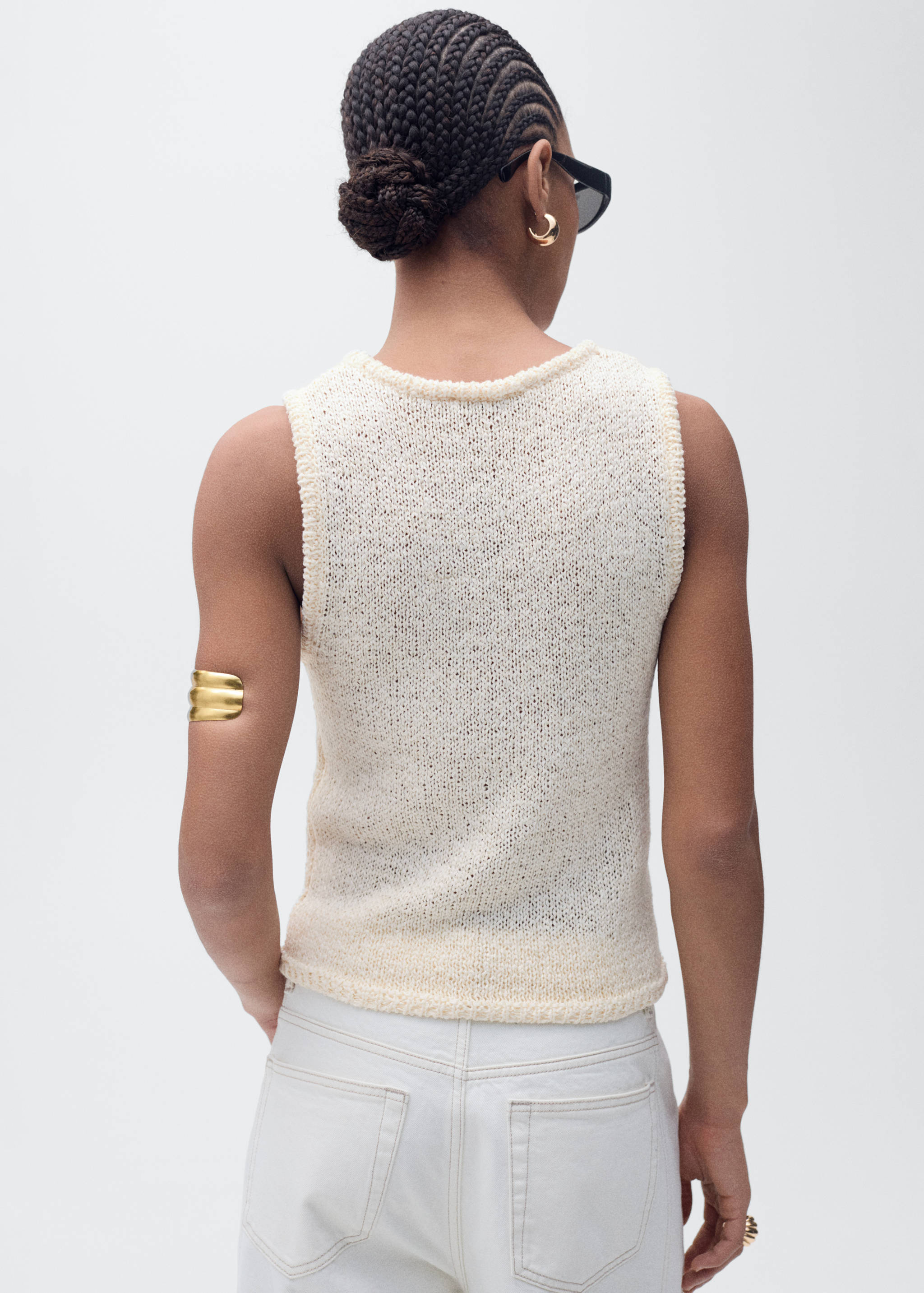 Crochet top with straps - Reverse of the article