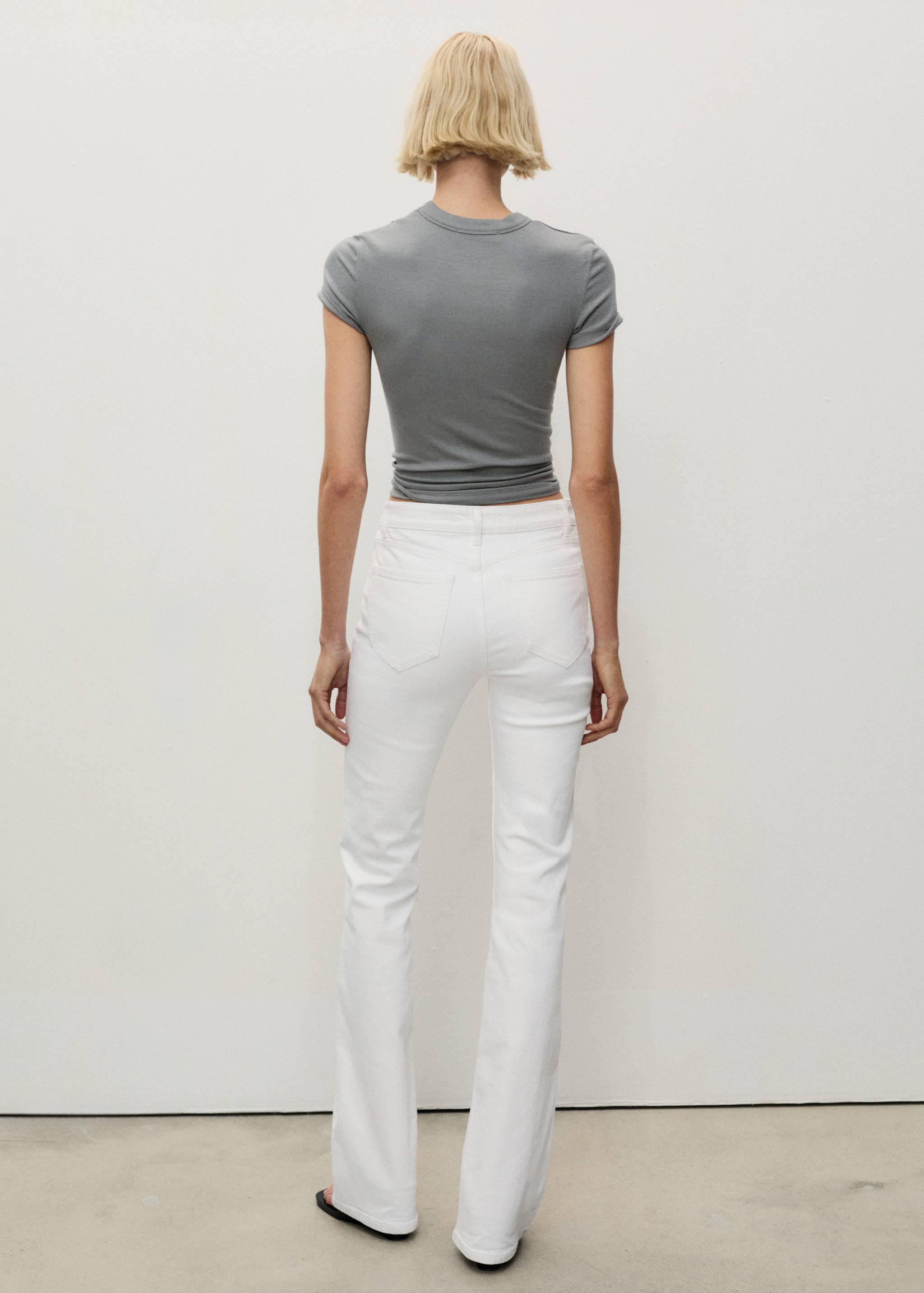 Fiona flared mid-rise jeans - Reverse of the article