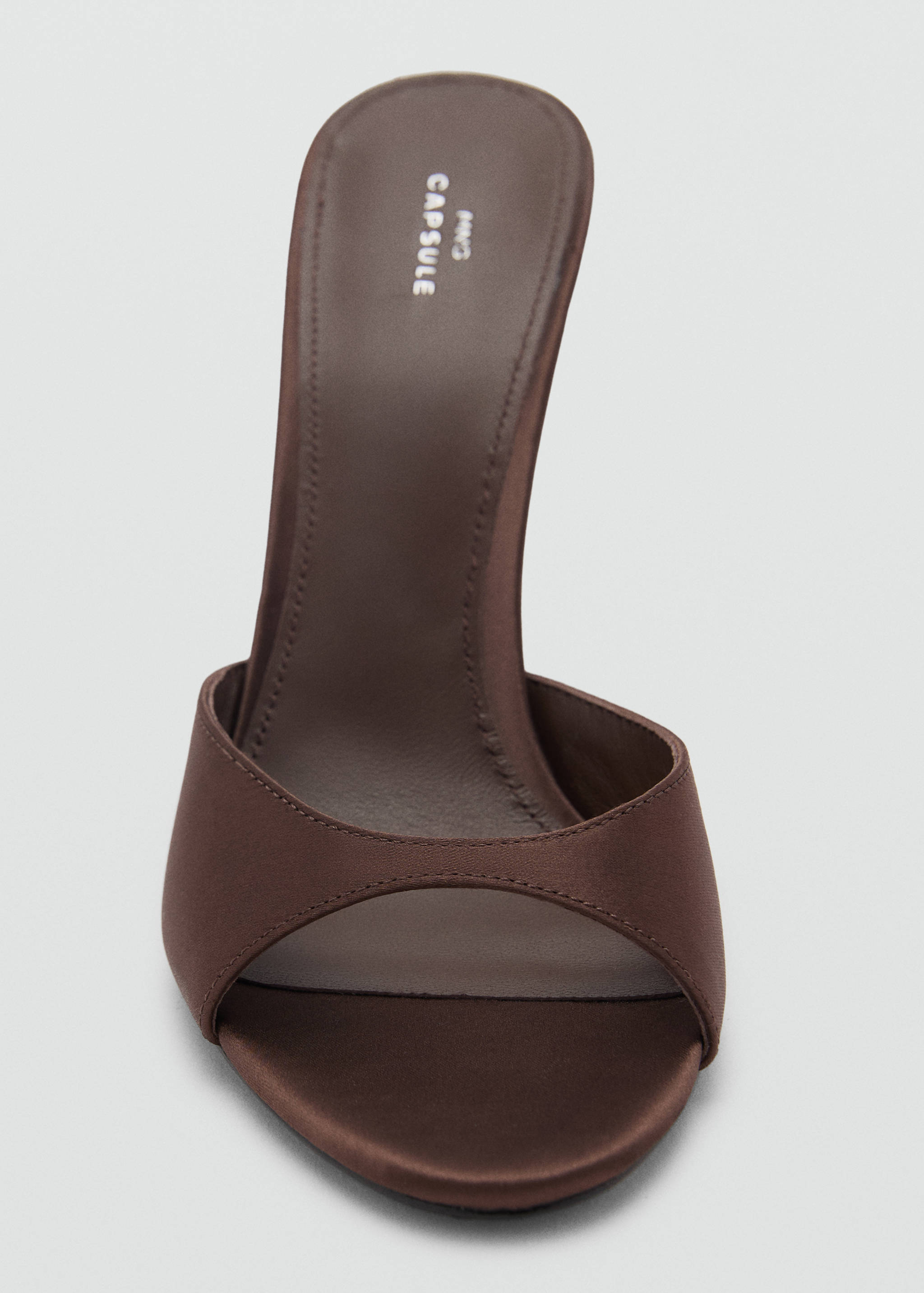 Heeled sandal - Details of the article 3