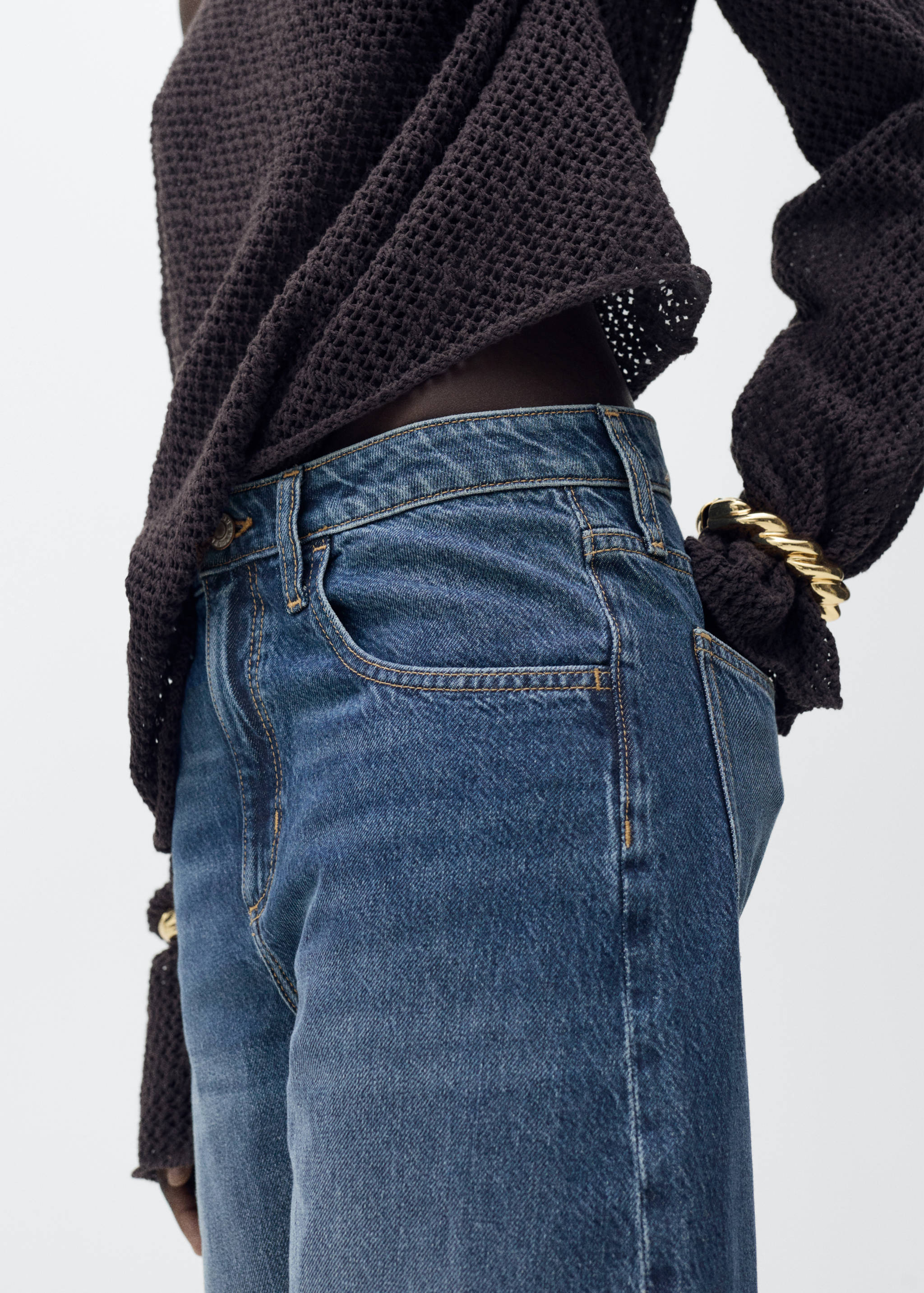 High-rise balloon jeans - Details of the article 1