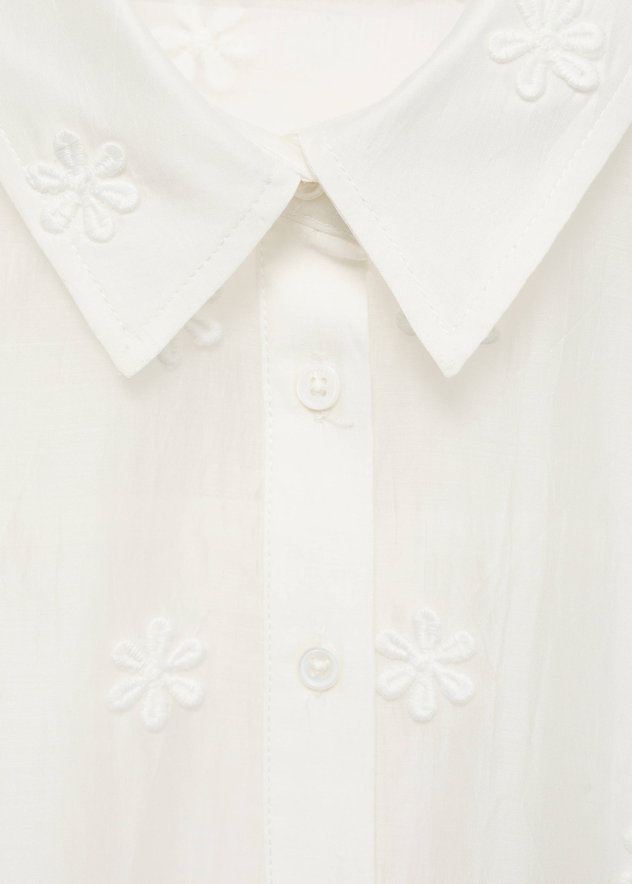 Semi-transparent lyocell shirt with flowers - Details of the article 8
