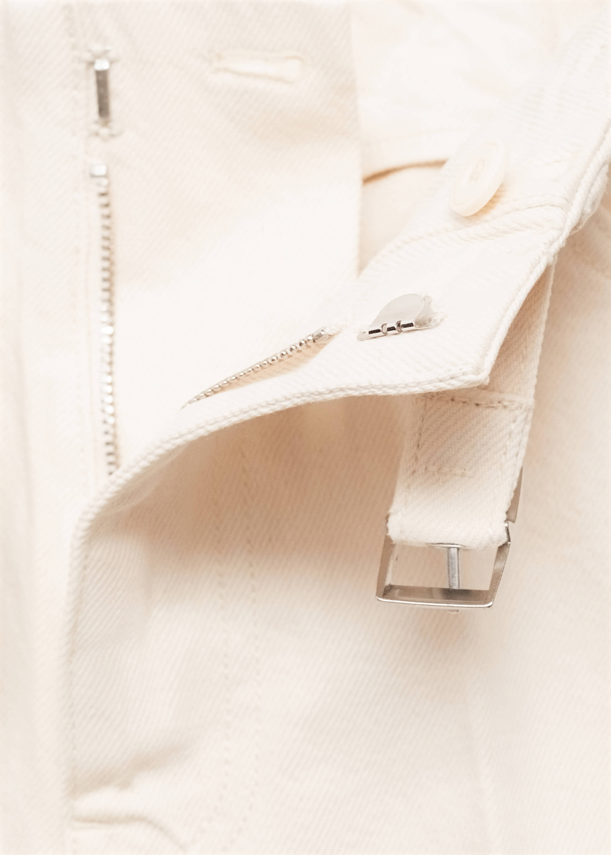 Wide leg jeans with belt - Details of the article 0