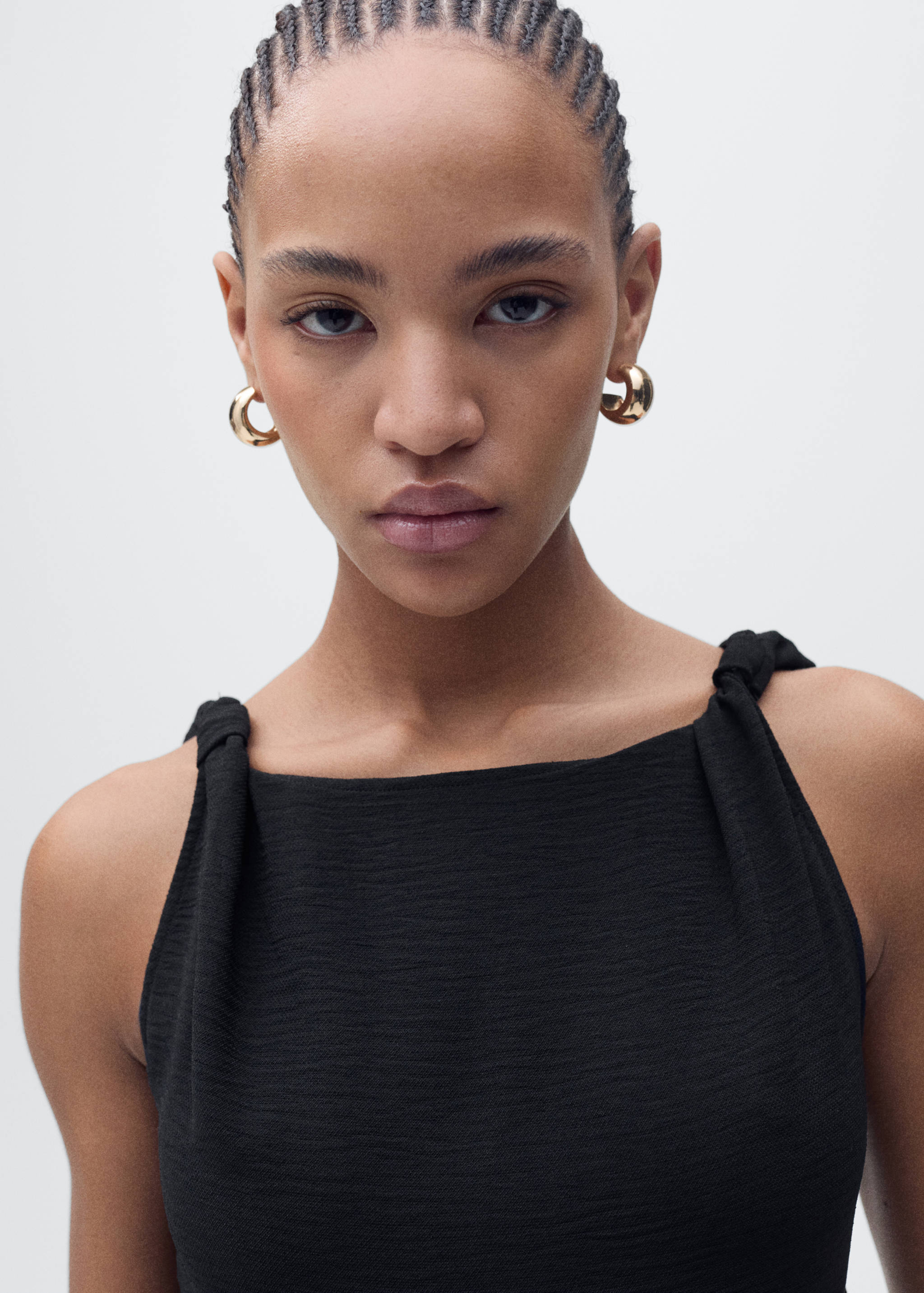 Lång asymmetrisk klänning - Detaljer om artikeln 1