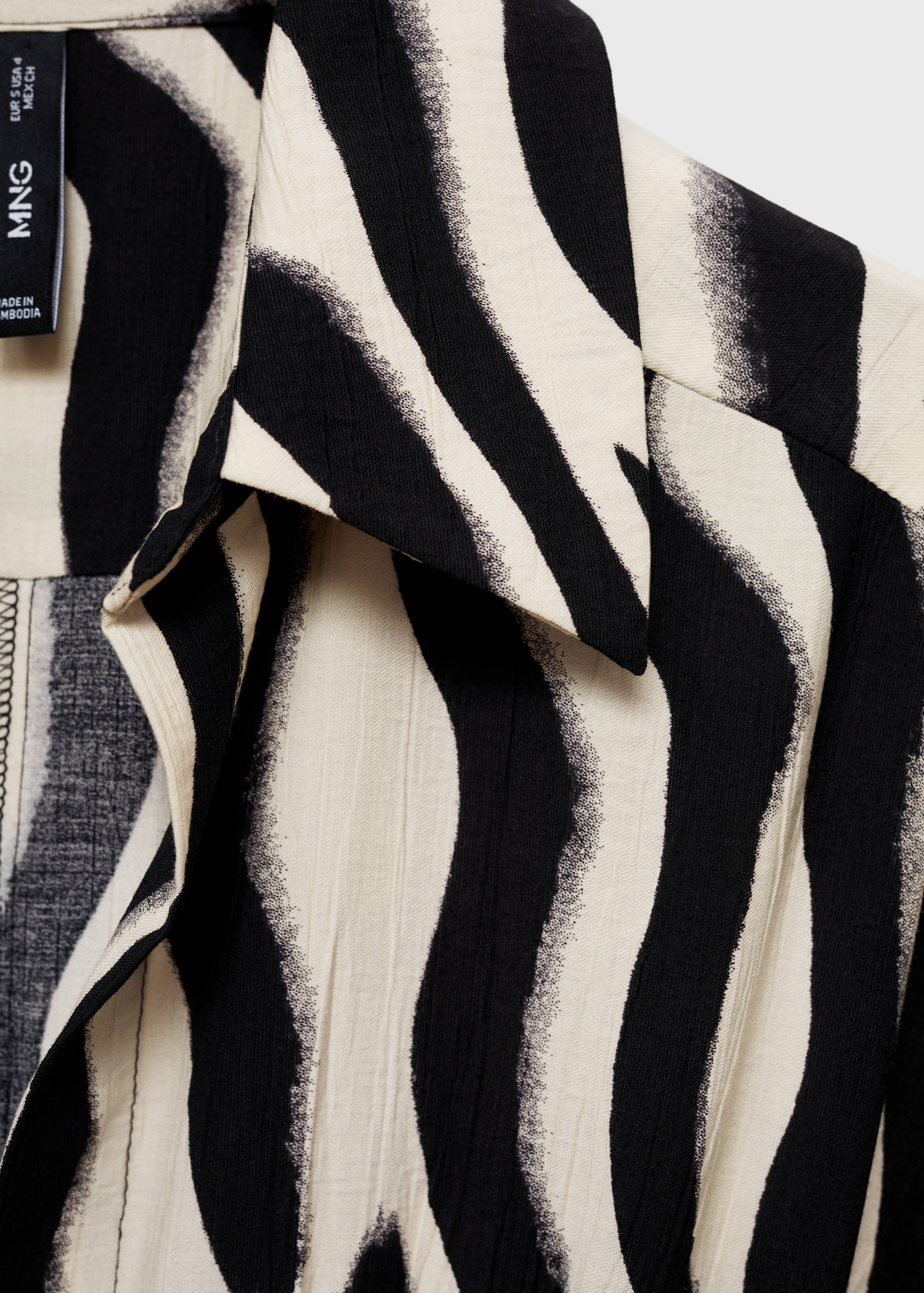 Zebra shirt dress - Details of the article 8