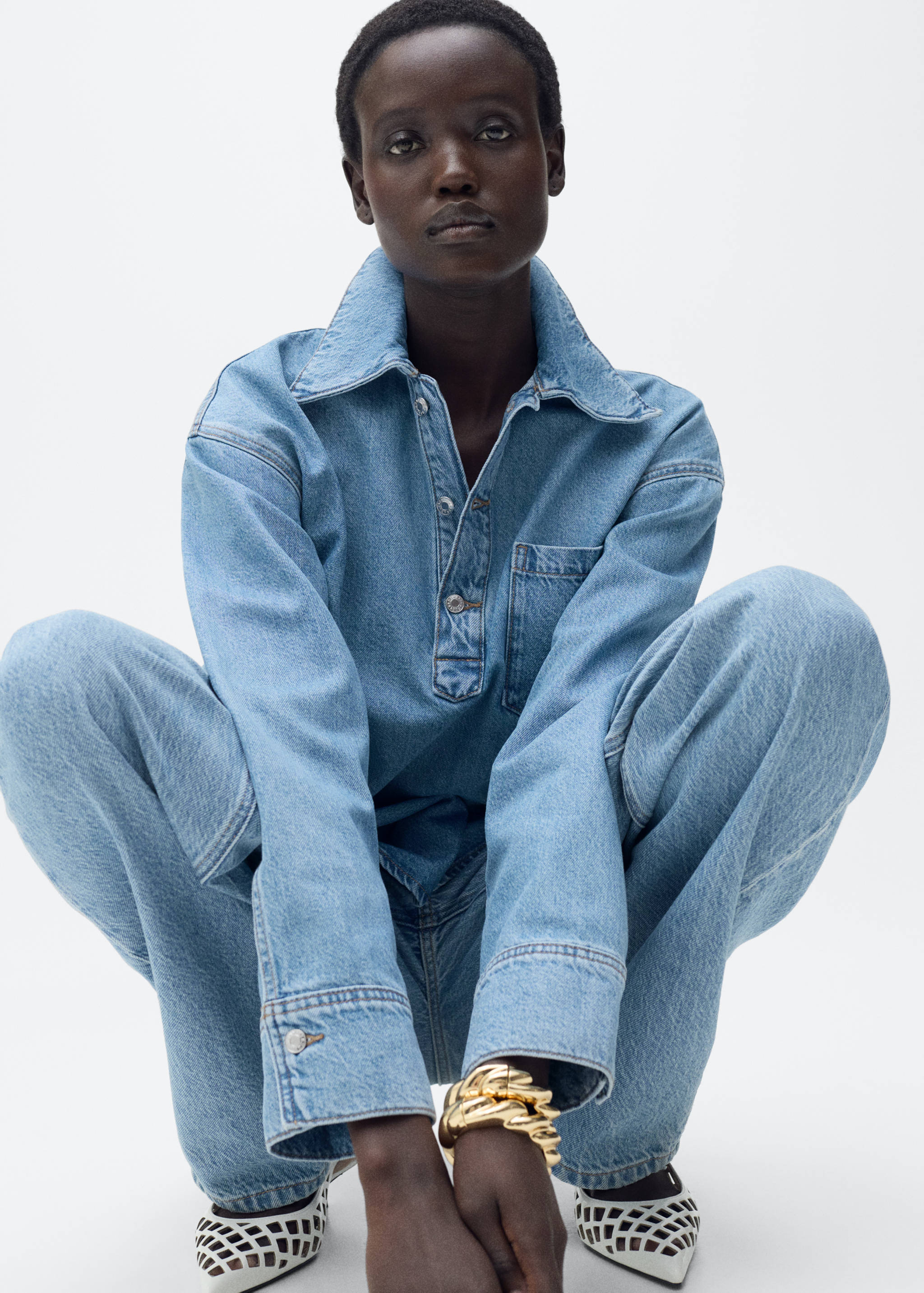 Denim blouse with pocket - Details of the article 2
