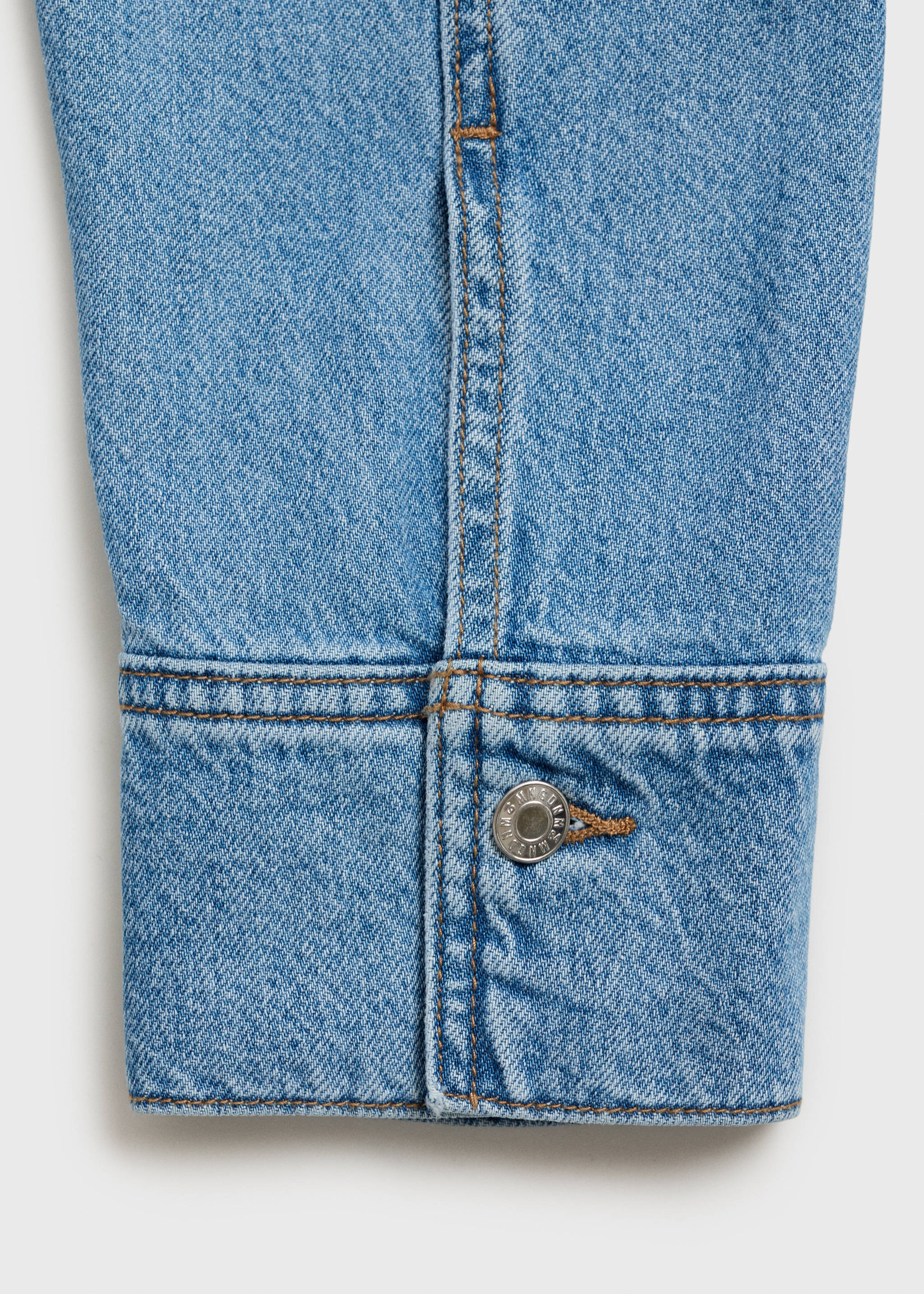 Denim blouse with pocket - Details of the article 0