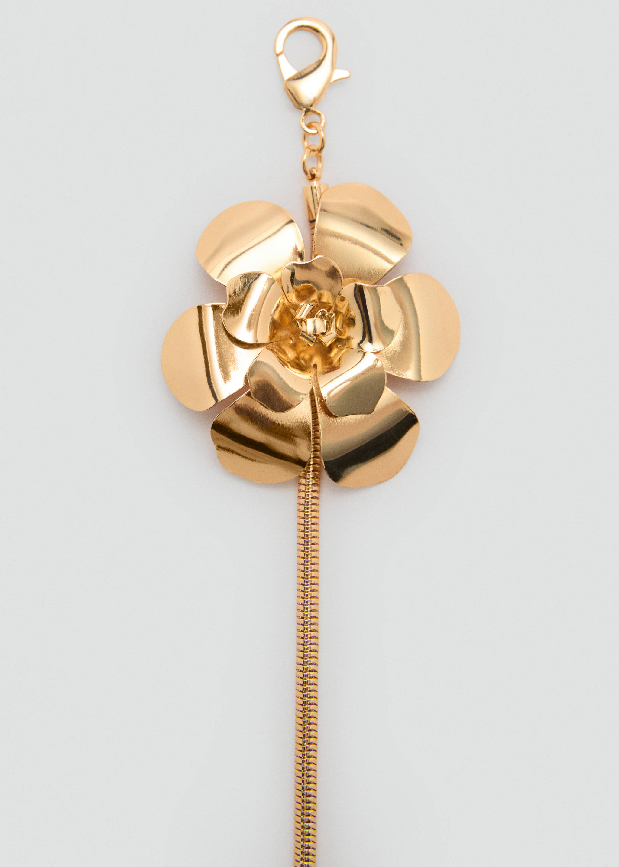 Ceinture métallique combinée décoration florale - Plan moyen