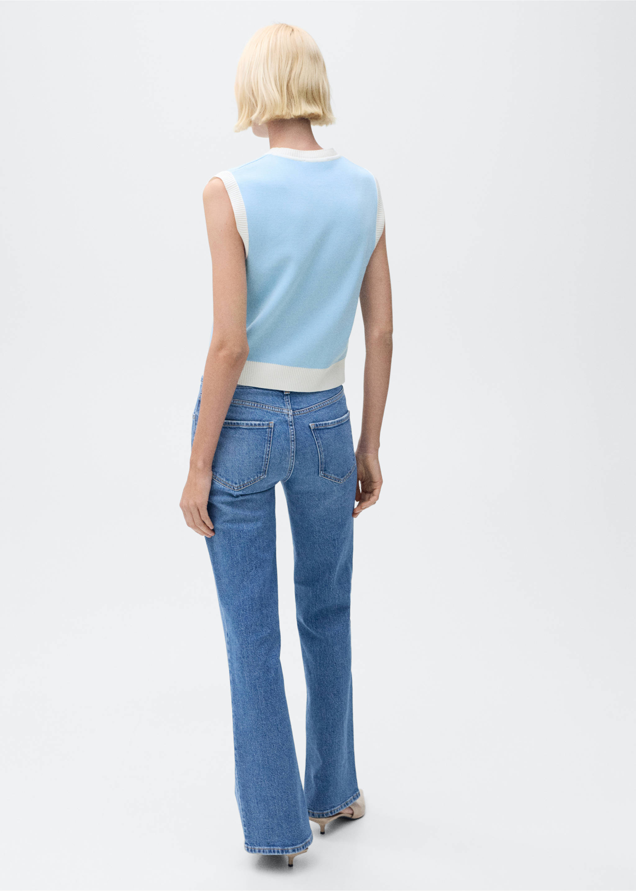 Knitted waistcoat with contrast piping - Reverse of the article, Turquoise. Ref: 87045763-00.
