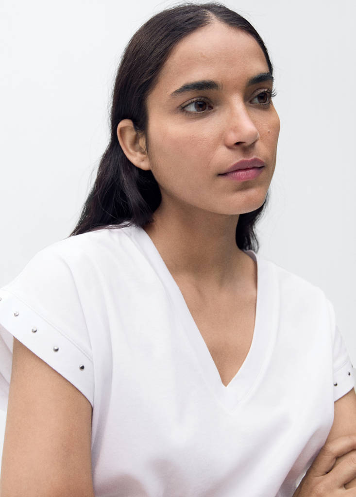 Studded V-neck t-shirt — White