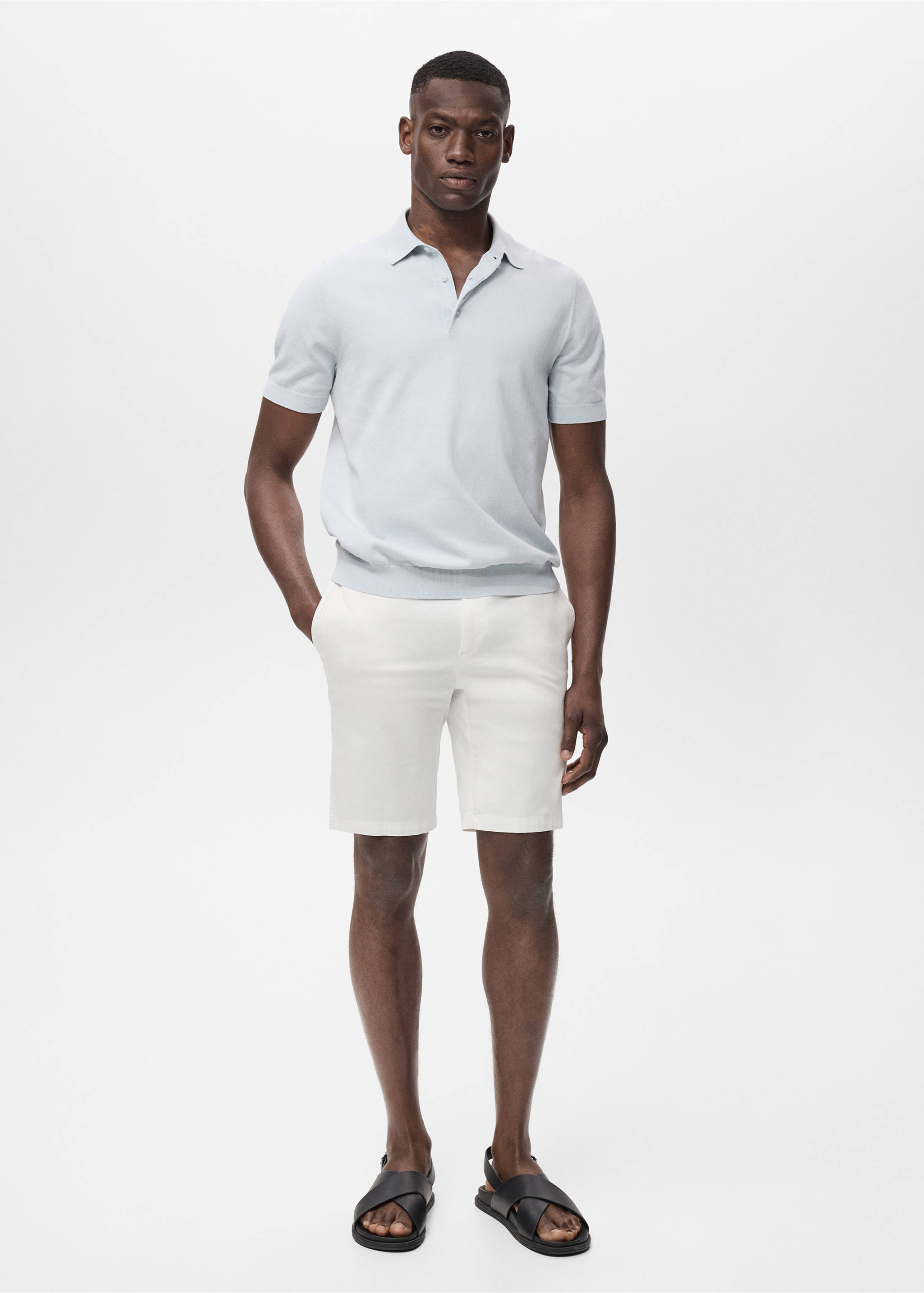 Slim-fit chino cotton bermuda shorts - General plane, White. Ref: 87045918-00.