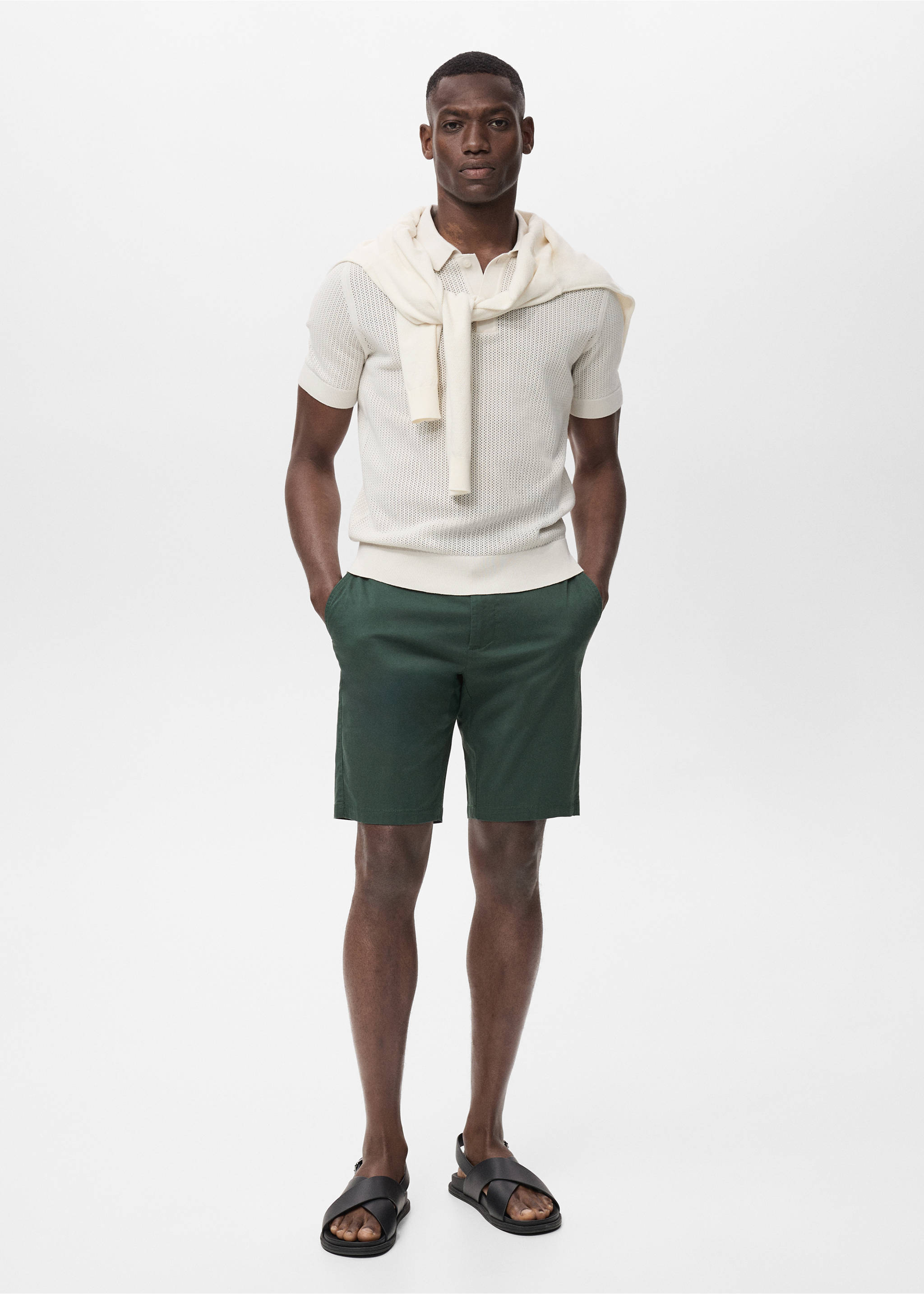 Slim-fit chino cotton bermuda shorts - General plane, Dark Green. Ref: 87045918-00.