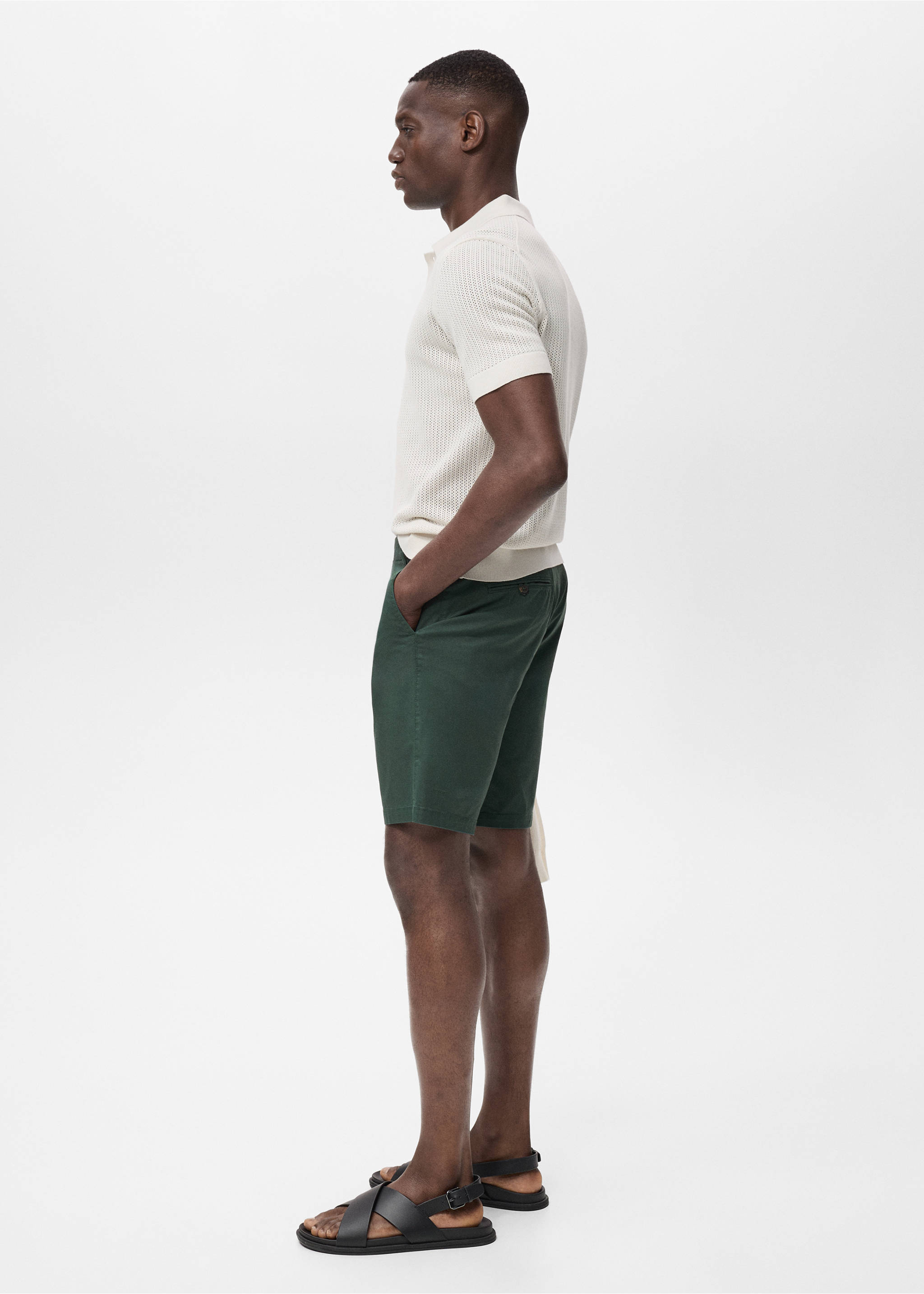 Slim-fit chino cotton bermuda shorts - Details of the article 3, Dark Green. Ref: 87045918-00.