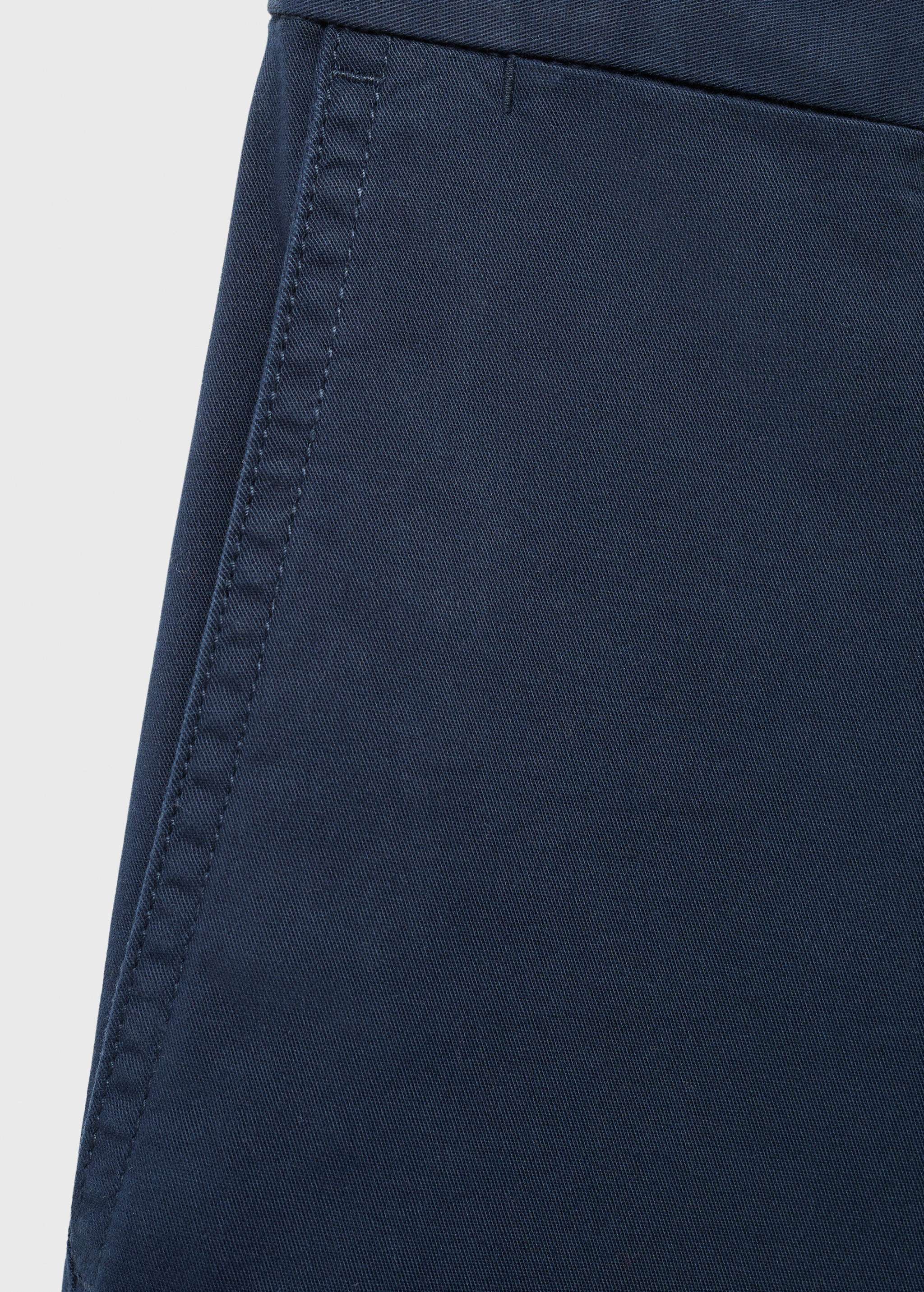 Slim-fit chino cotton bermuda shorts - Details of the article 0