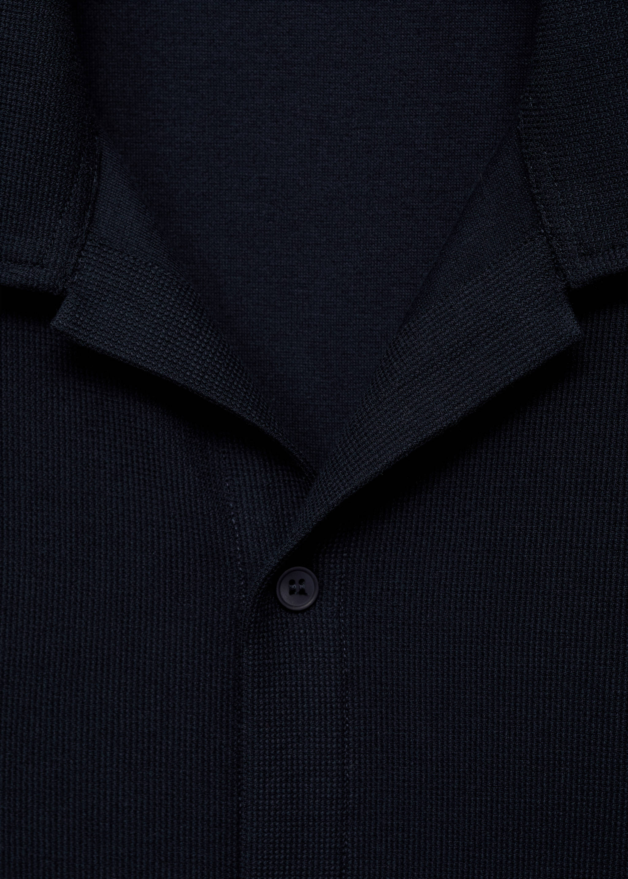 Structured knitted shirt - Details of the article 8