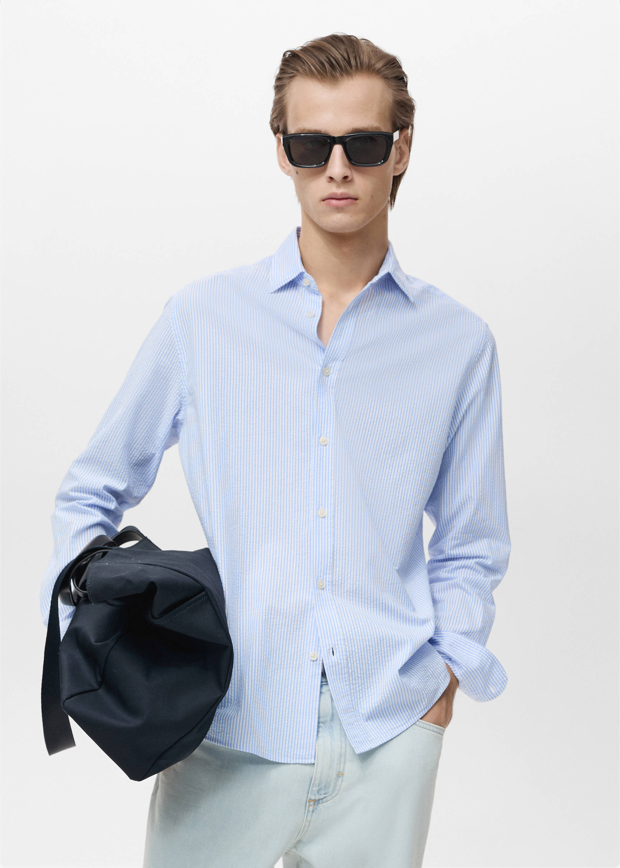 Striped seersucker shirt - Medium plane