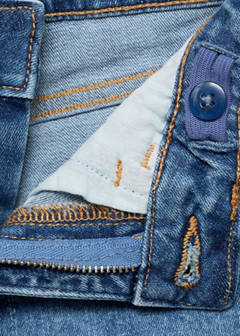 Straight-fit denim shorts — Medium Blue 4