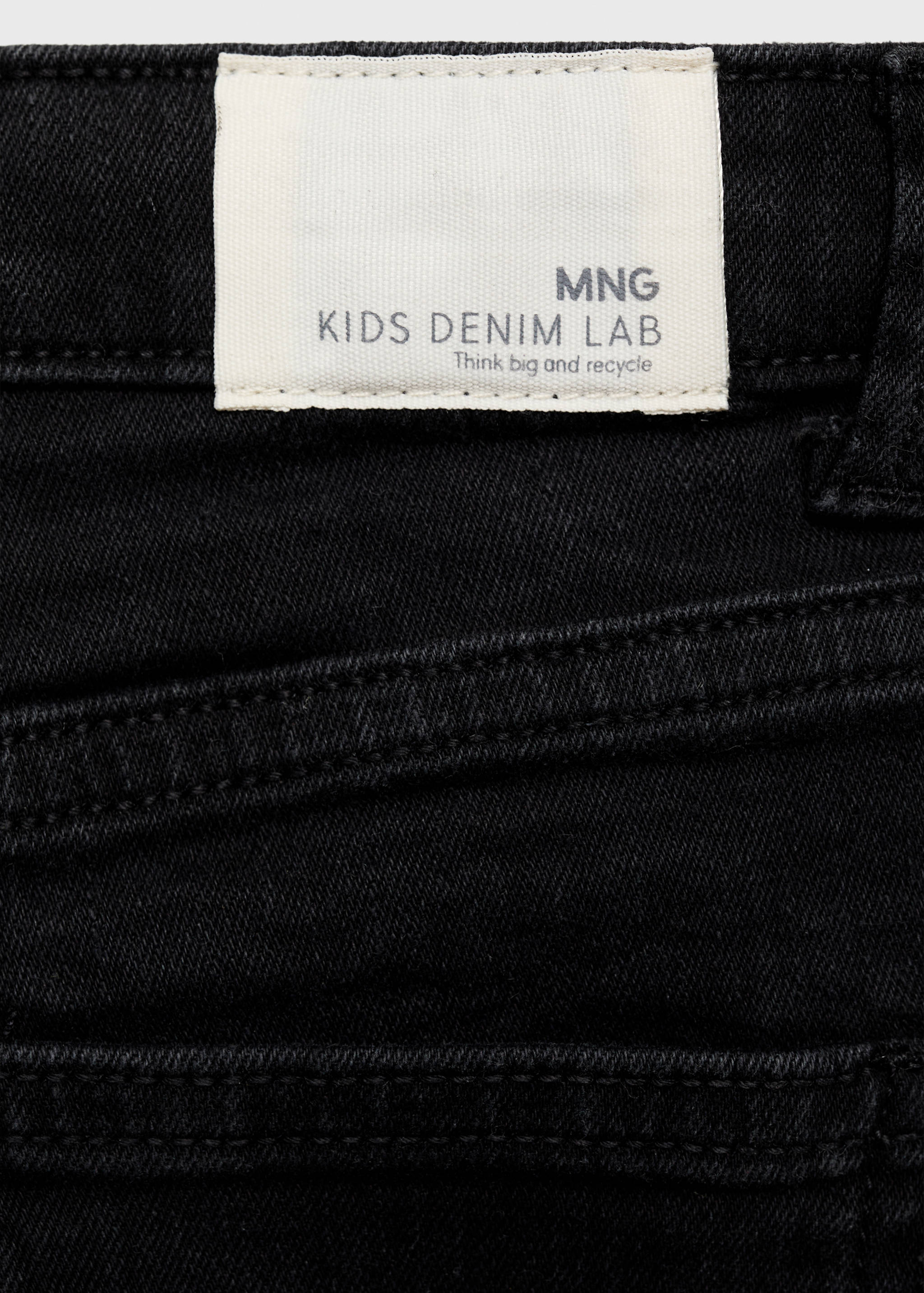 Straight-fit denim shorts - Details of the article 0