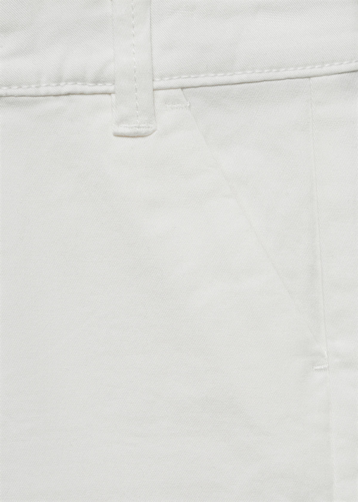 Cotton Bermuda shorts — White