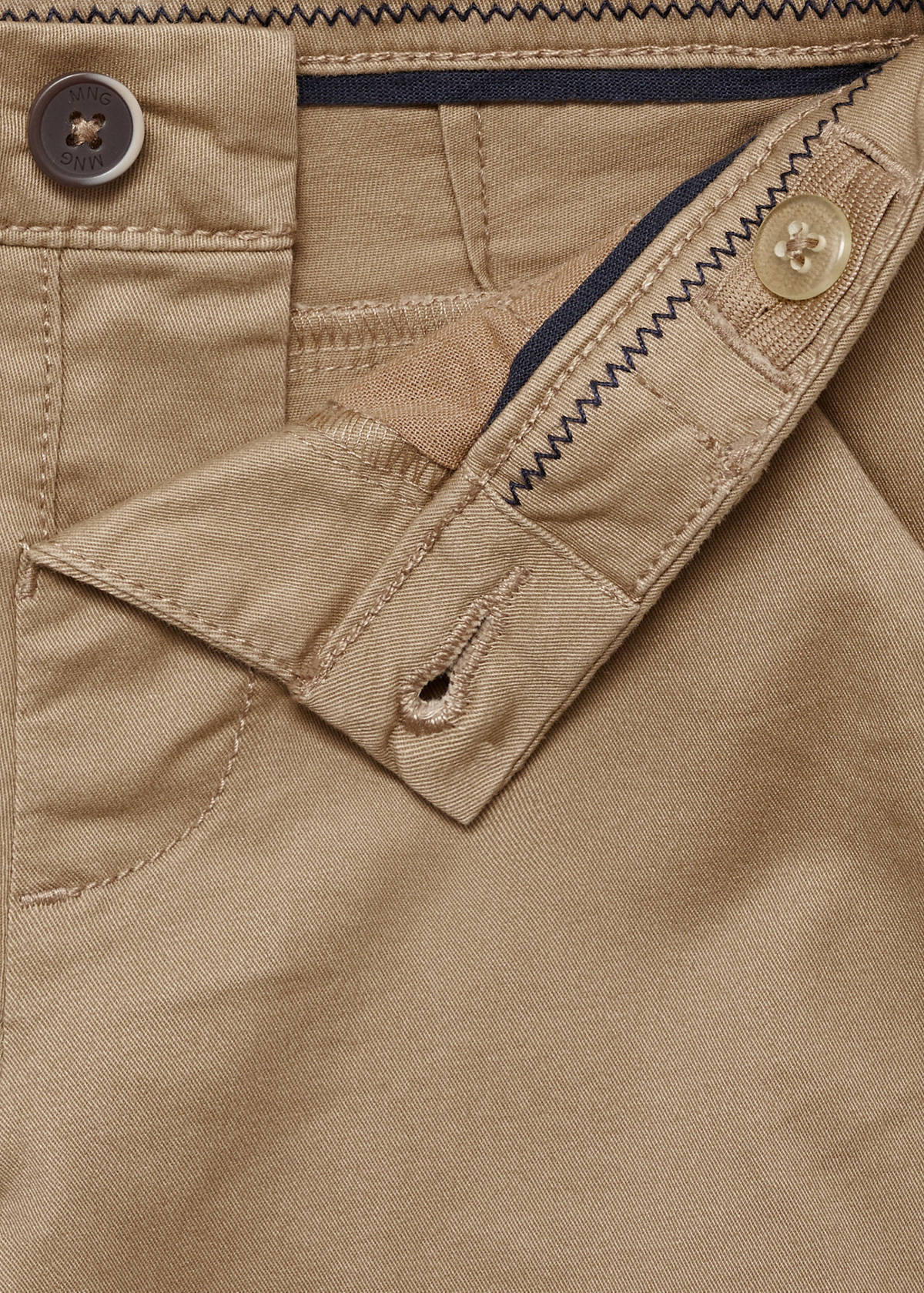 Cotton Bermuda shorts — Beige