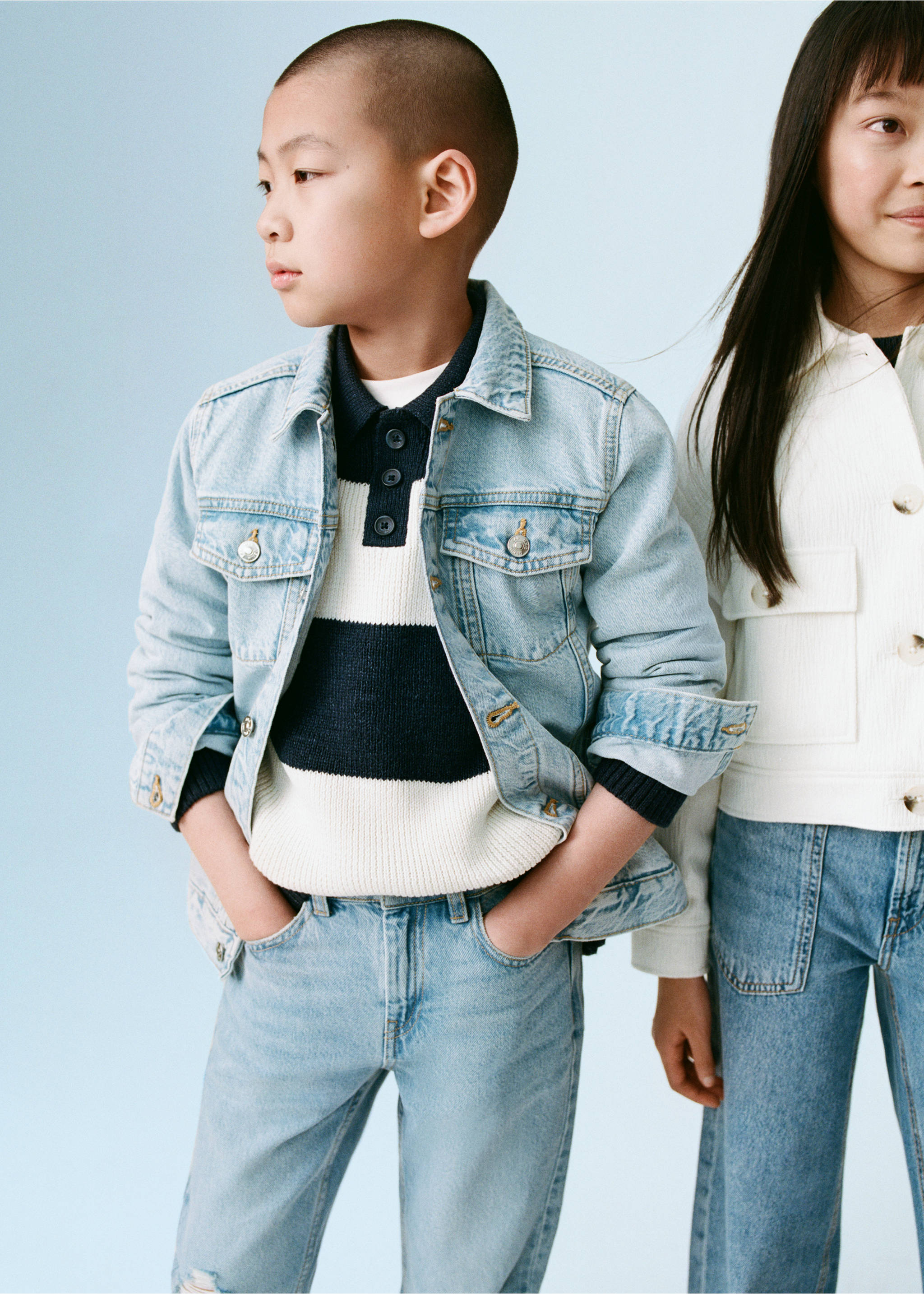 Denim jacket - Details of the article 5, Light Blue. Ref: 87045952-00.