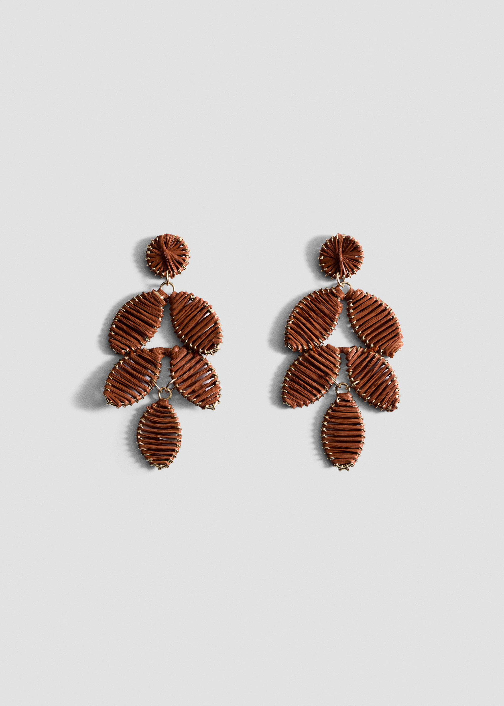 Pendientes largos diseño floral - Artículo sin modelo