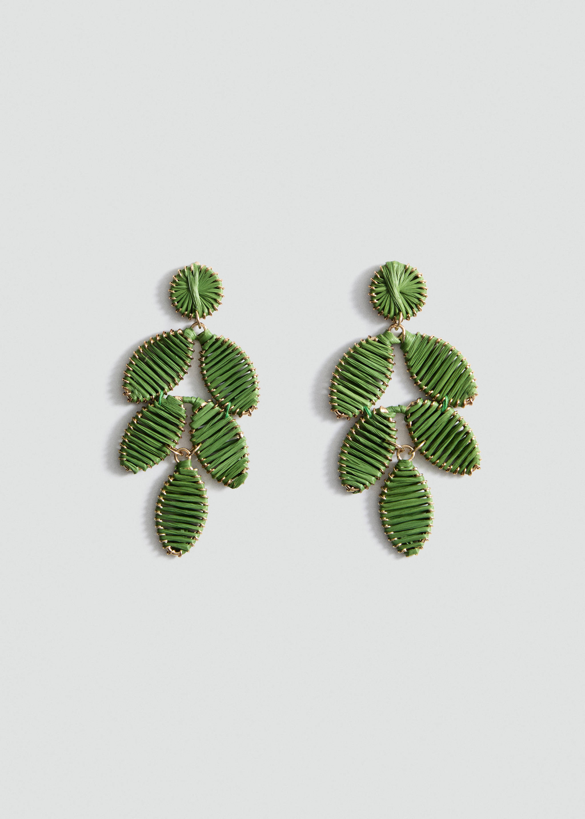 Long floral-design earrings - Article without model