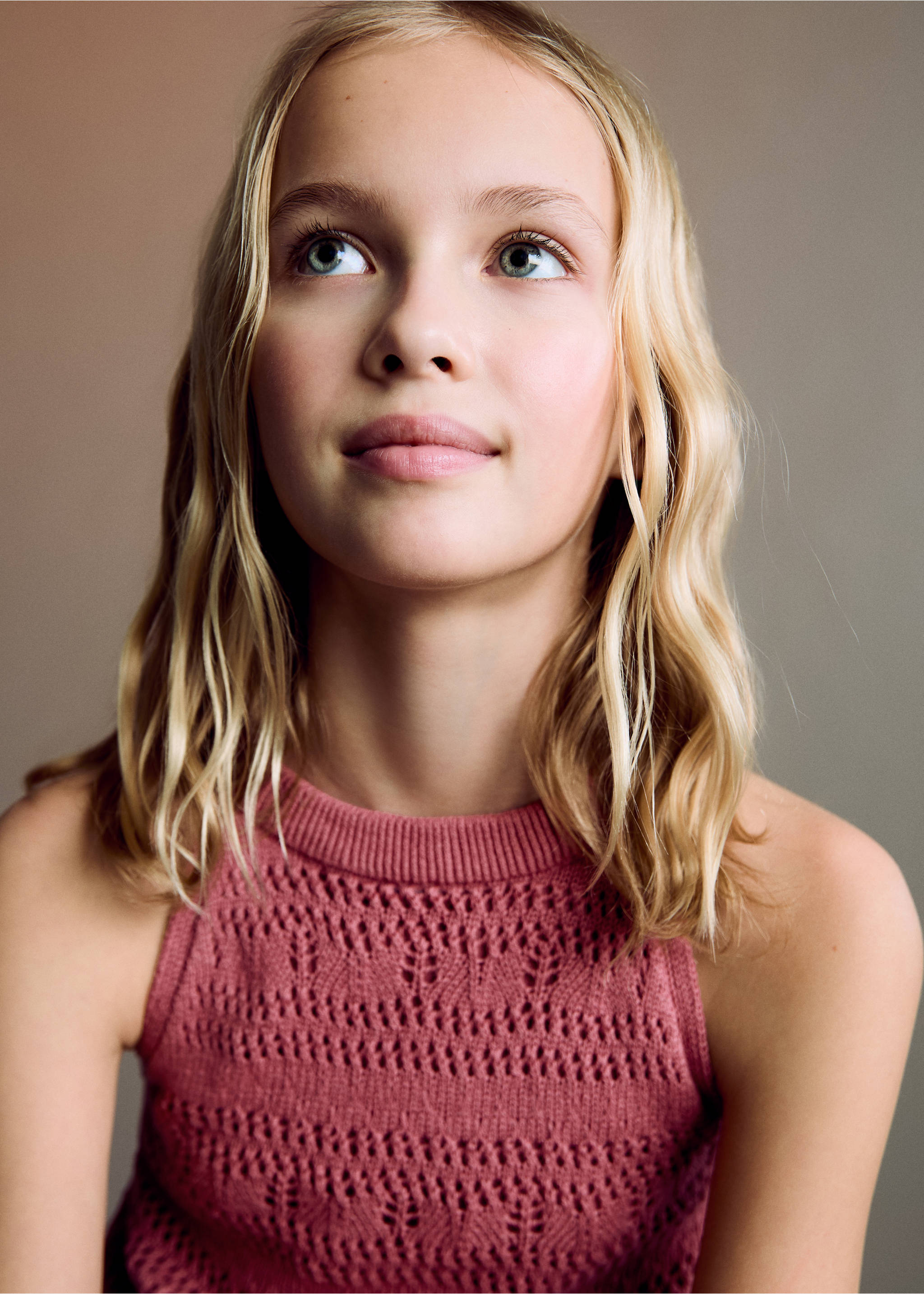 Openwork knit cotton top - Details of the article 4, Strawberry. Ref: 87045956-00.