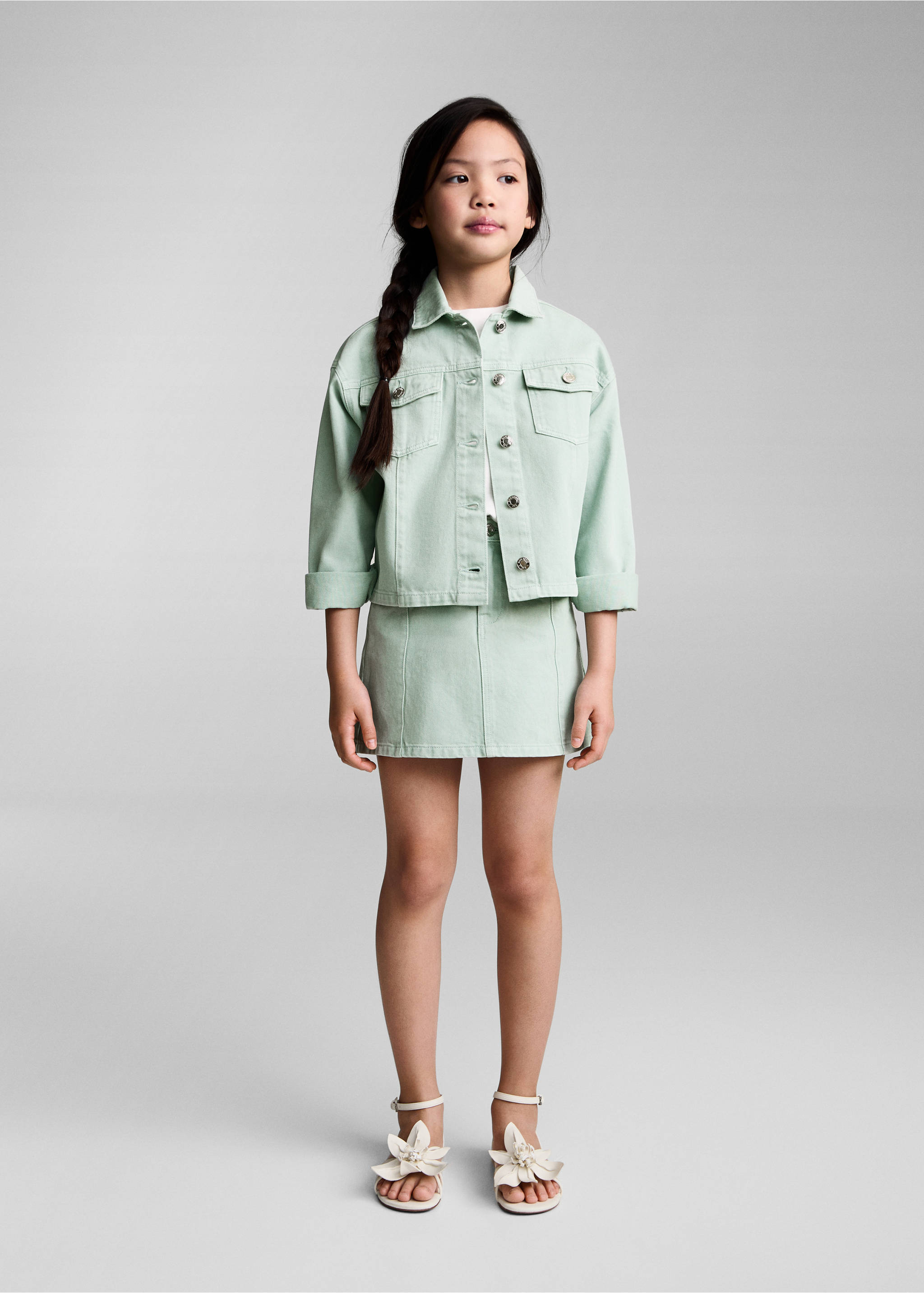 Denim jacket pockets - General plane, Pastel Green. Ref: 87046345-00.