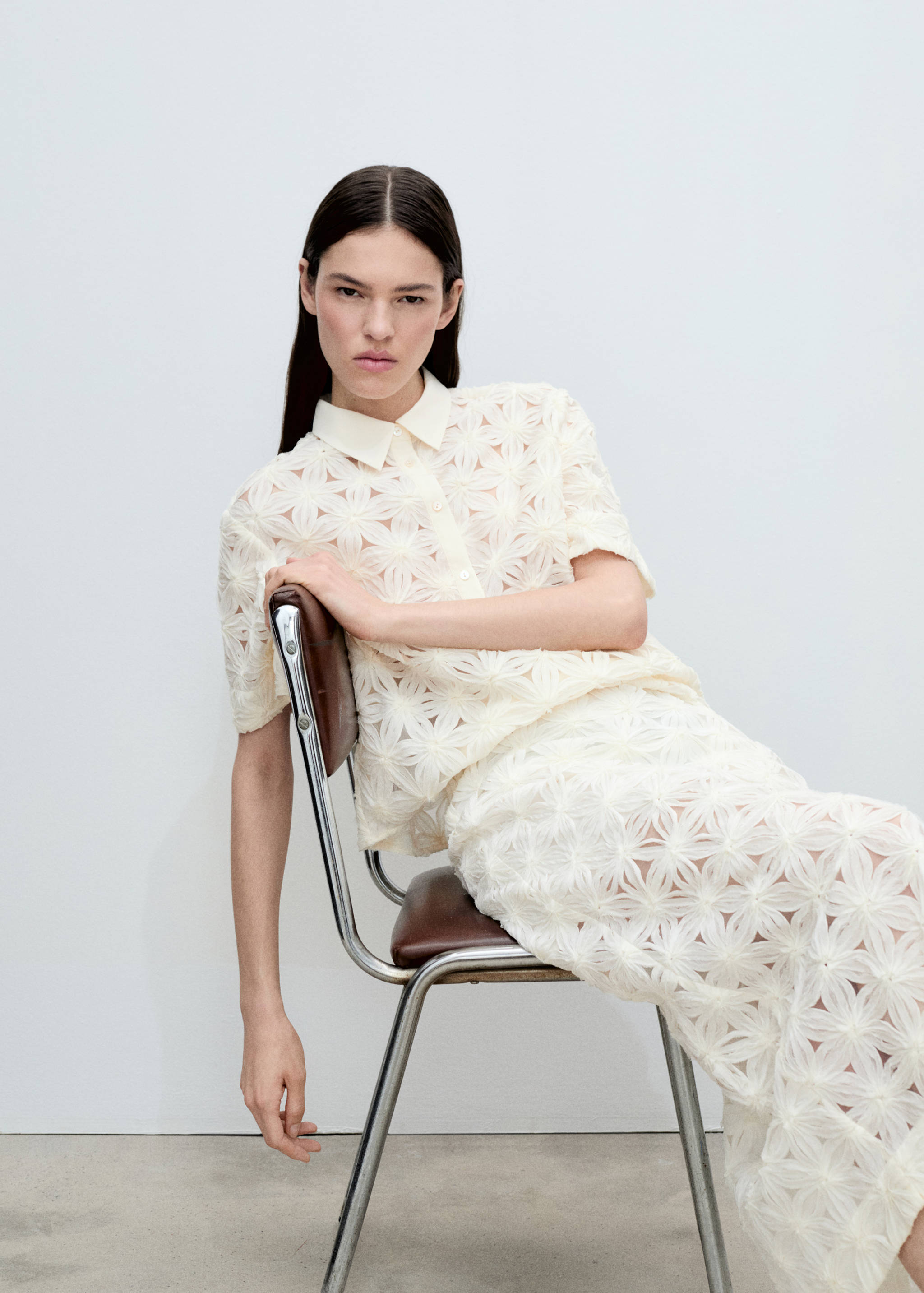 Openwork floral textured shirt - Medium plane