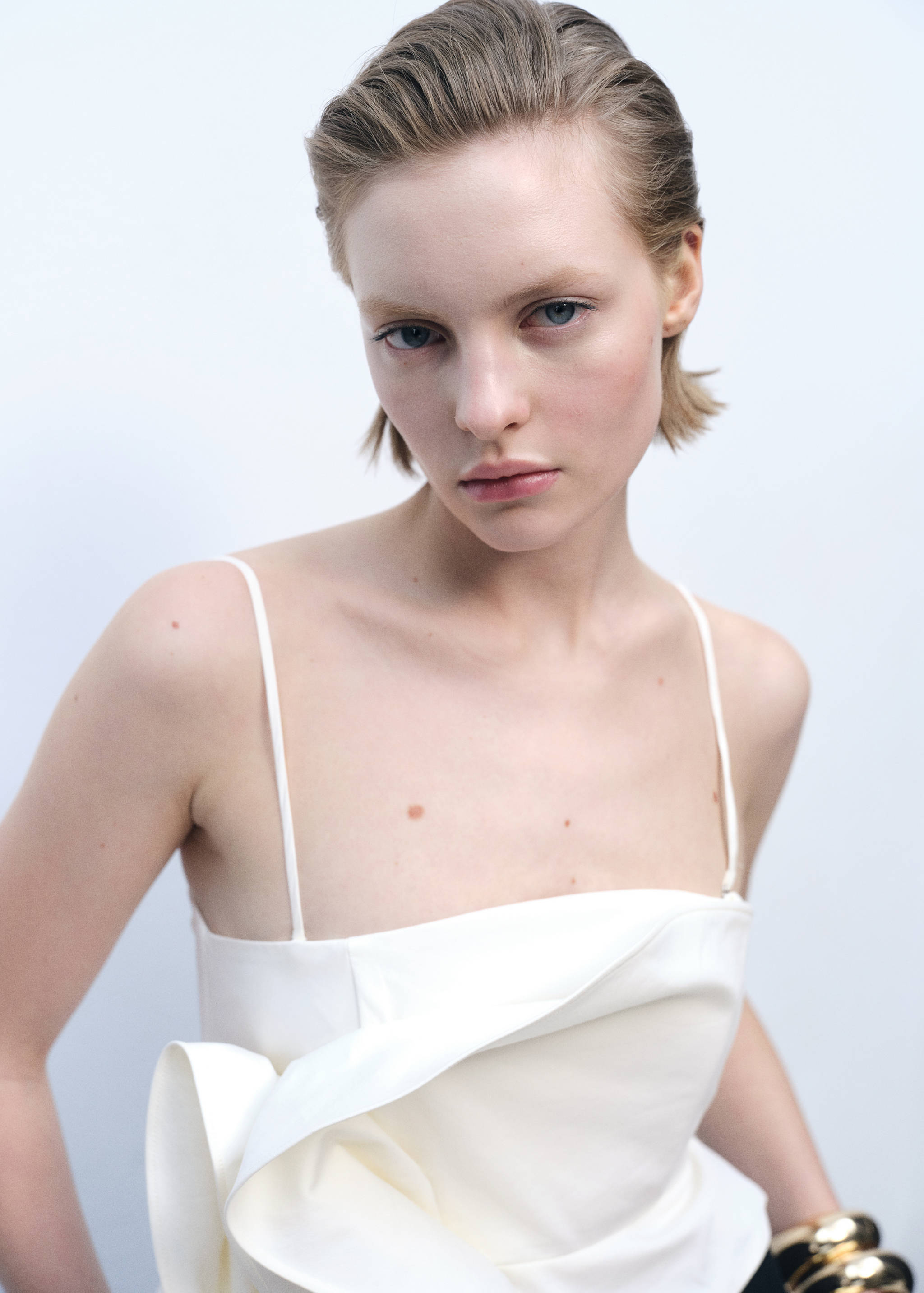 Топ с макси-воланом - Деталь изделия 1