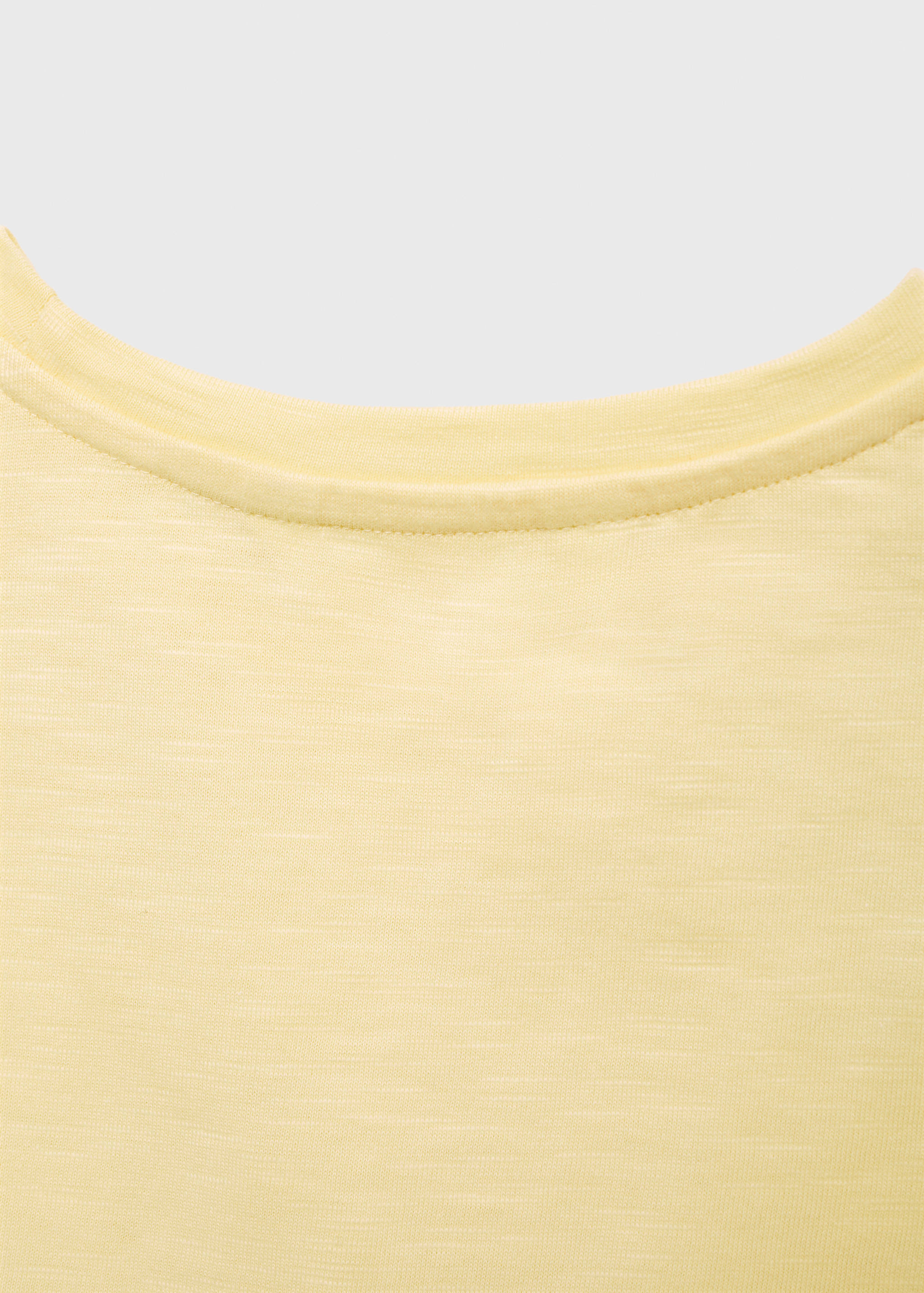 T-shirt cut out - Détail de l'article 0