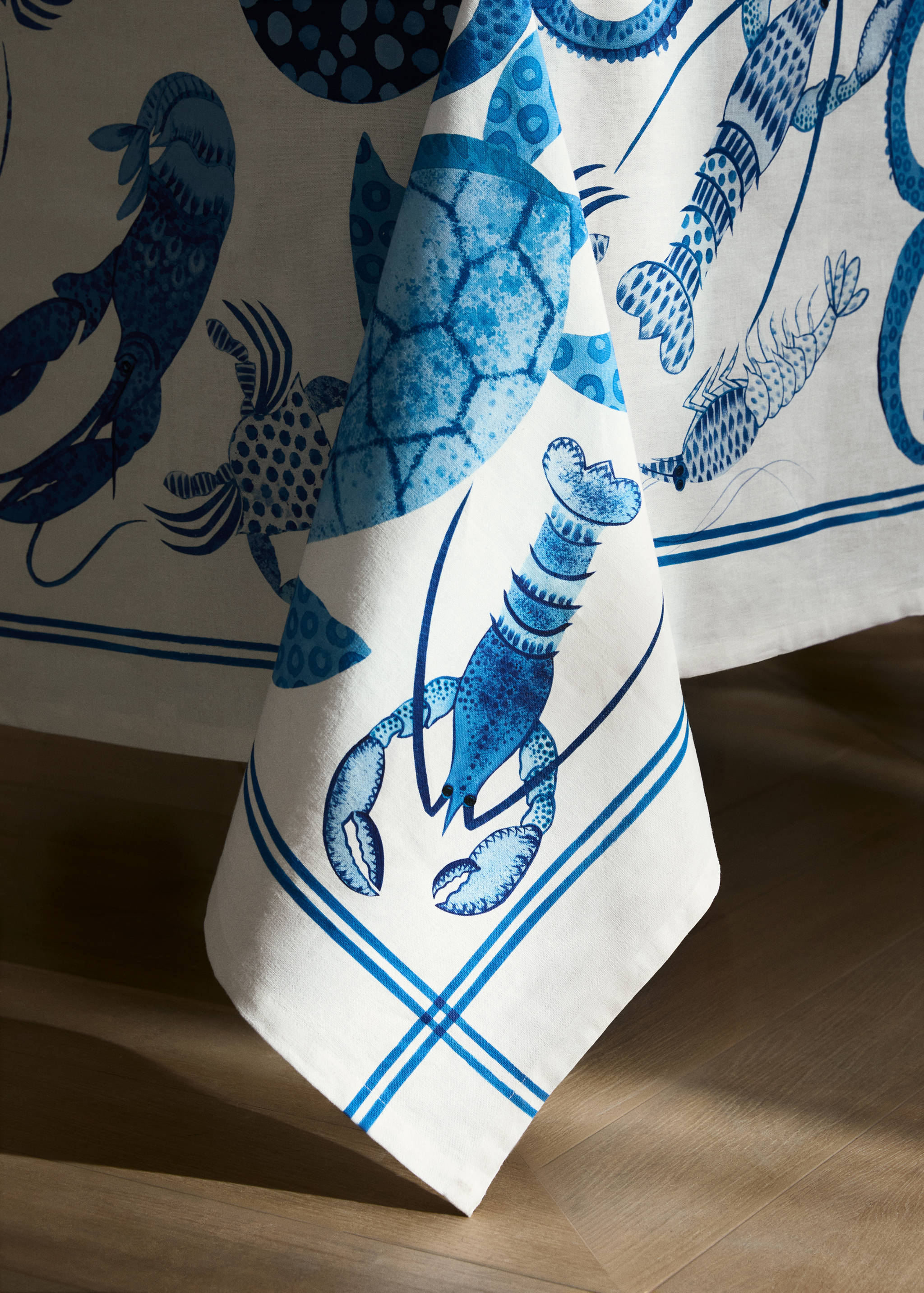 Nappe en lin imprimé marin pour 6 à 8 convives - Détail de l'article 8