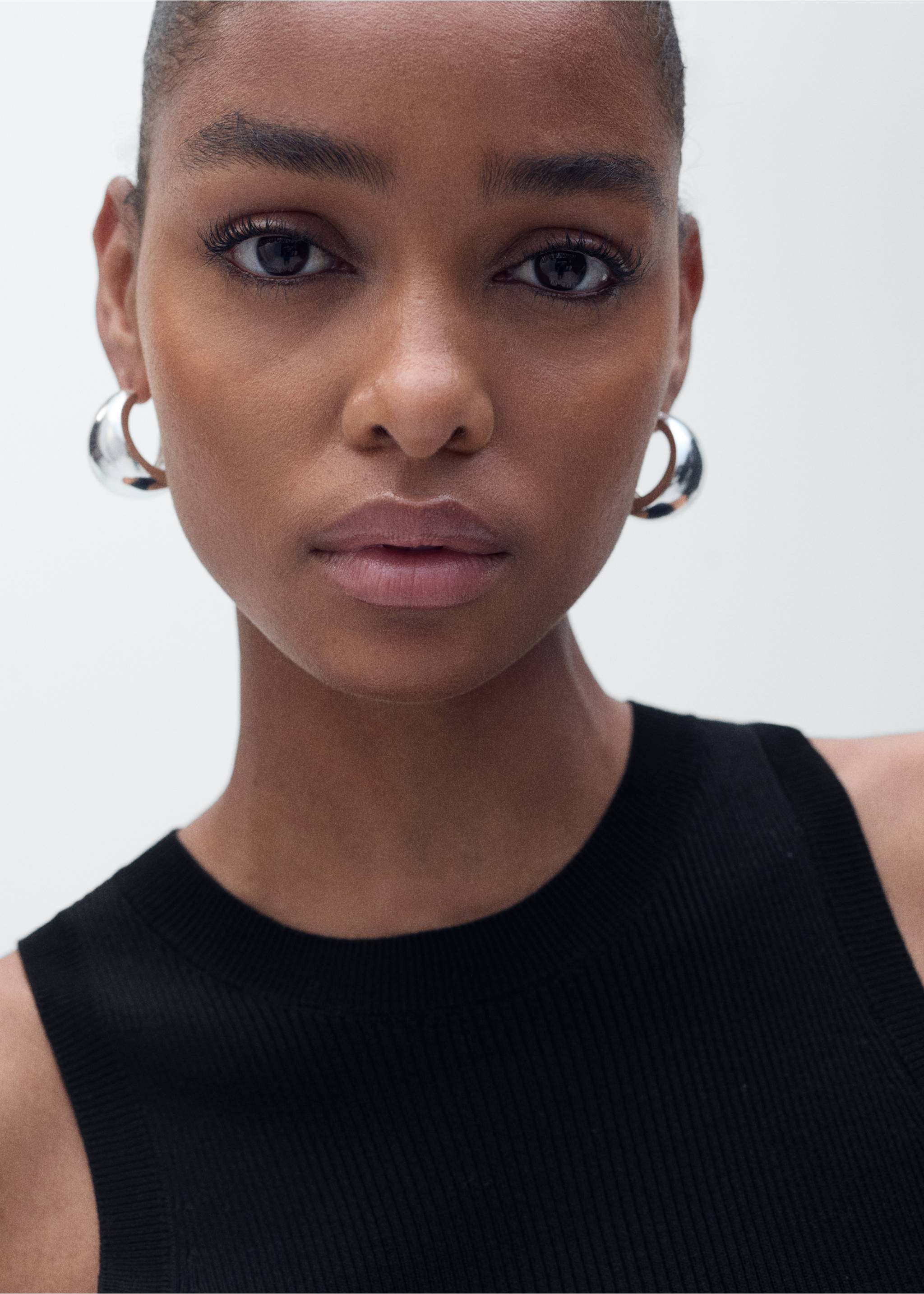 Ribbed knit top - Details of the article 1, Black. Ref: 87047163-00.