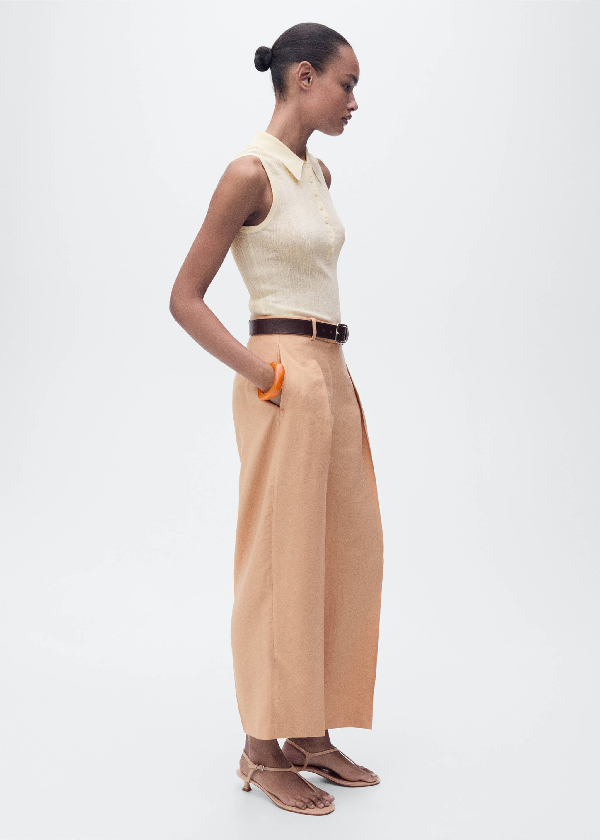 Polo-neck knitted top - General plane, Vanilla. Ref: 87047165-00.