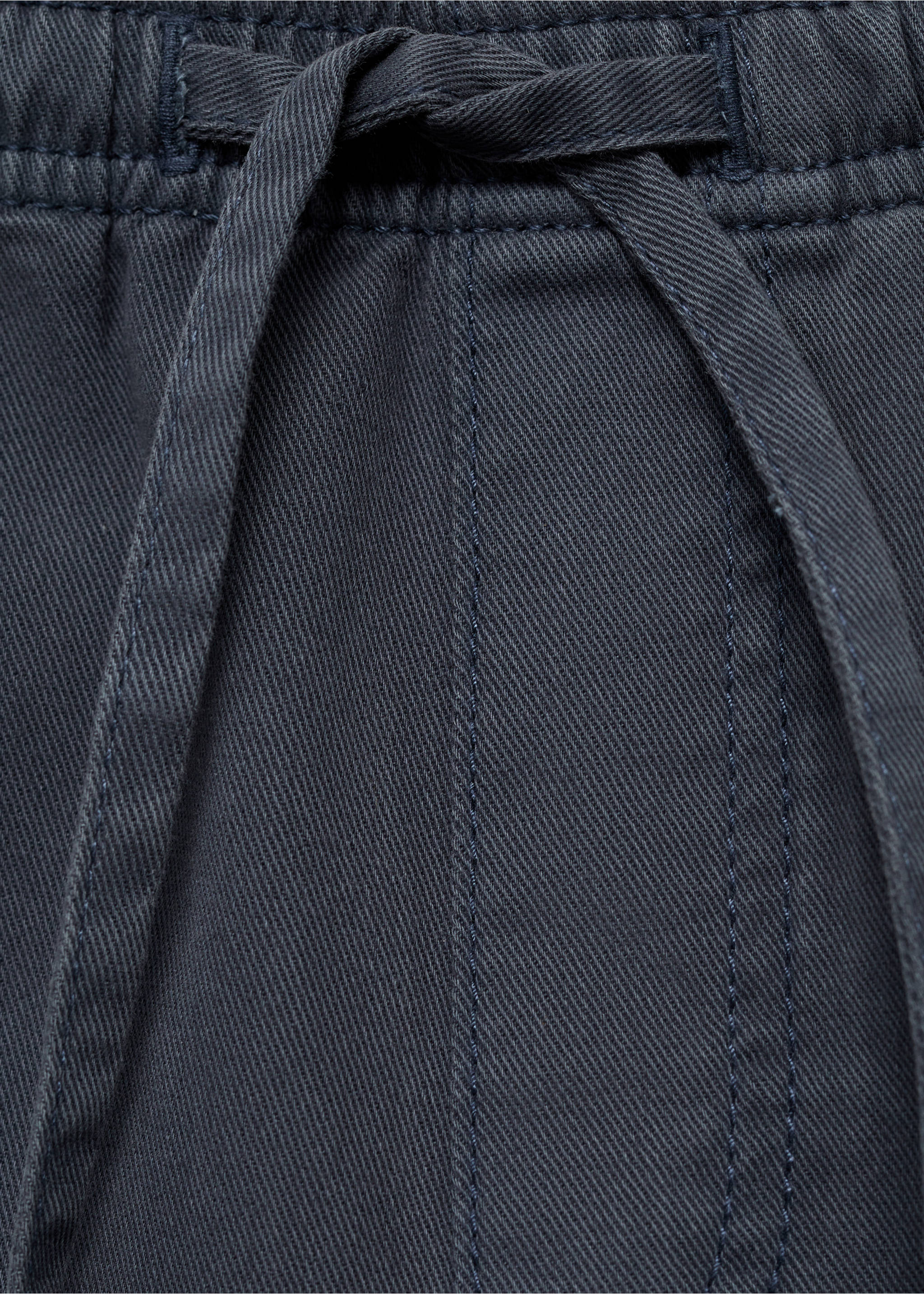 Cotton shorts with drawstring - Details of the article 8, Dark Navy. Ref: 87047168-00.