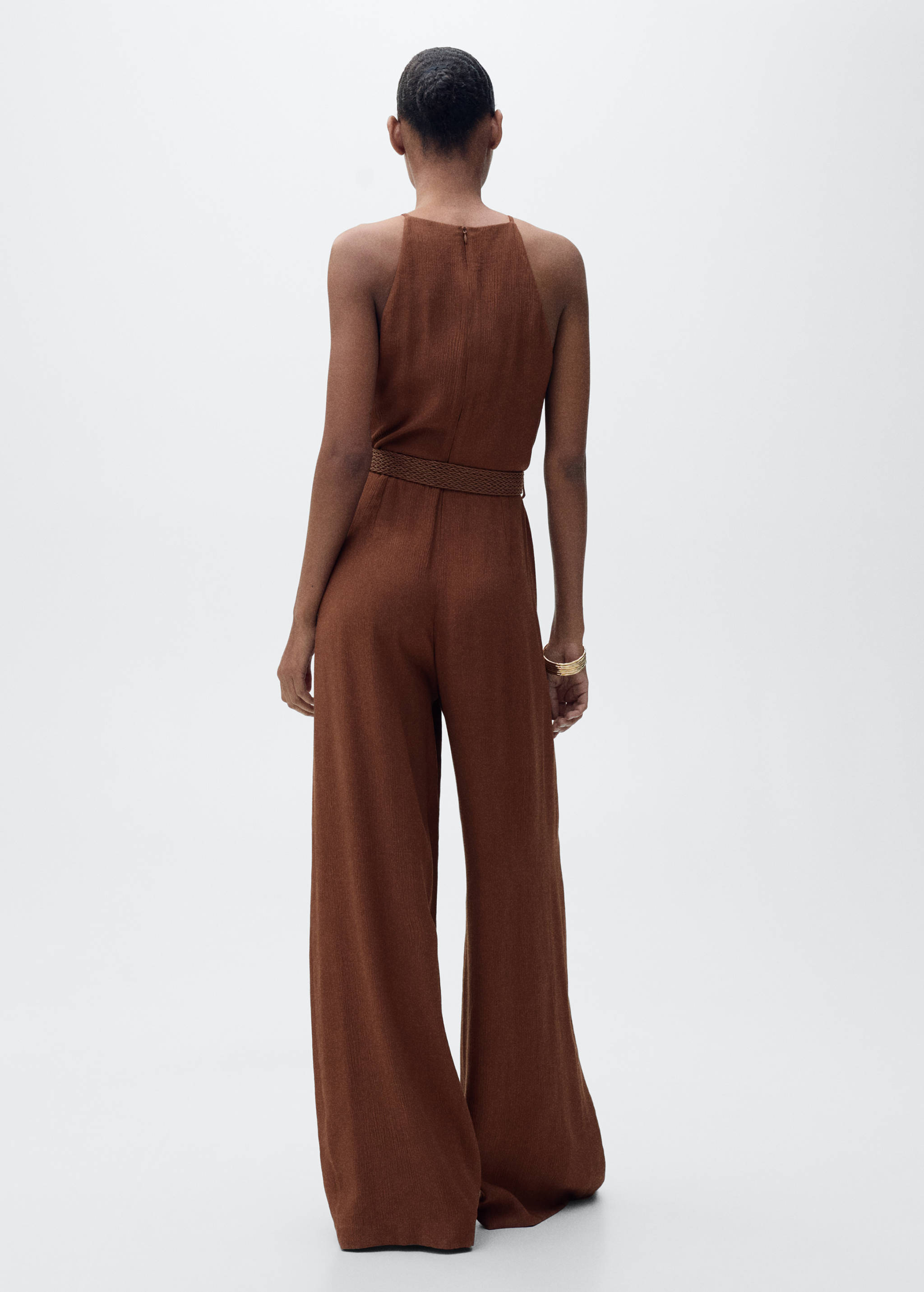 Halter-neck jumpsuit with belt - Reverse of the article