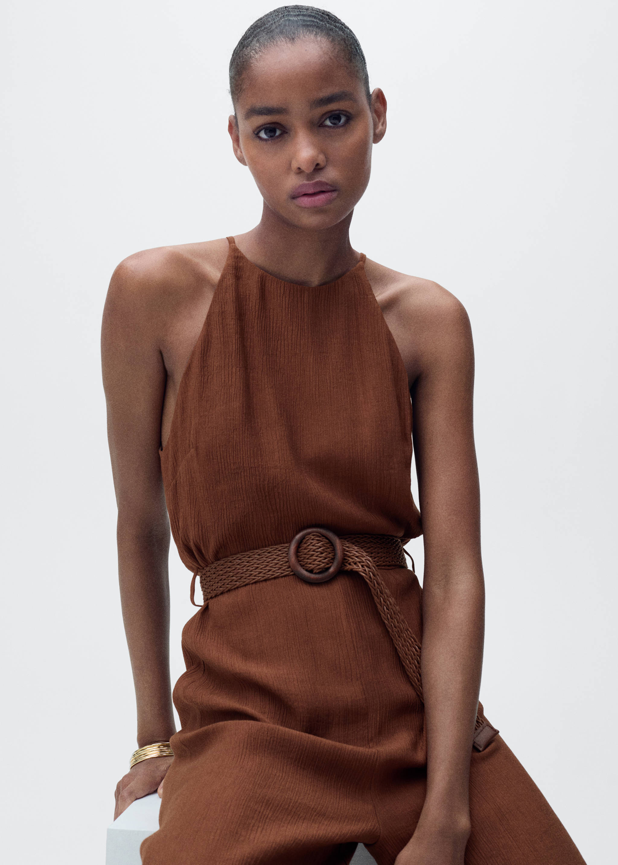 Halter-neck jumpsuit with belt - Details of the article 1