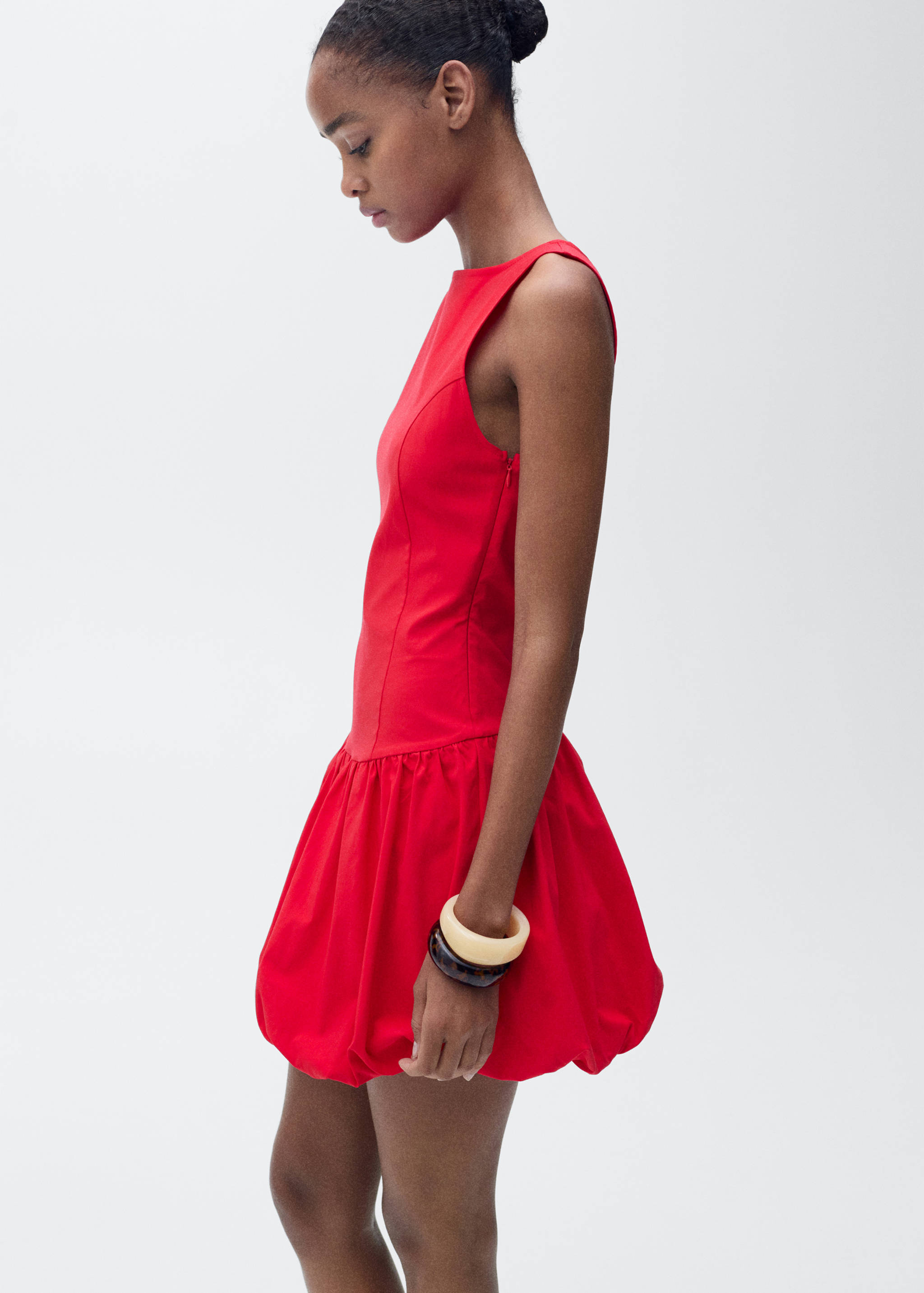 Short balloon dress - Details of the article 2