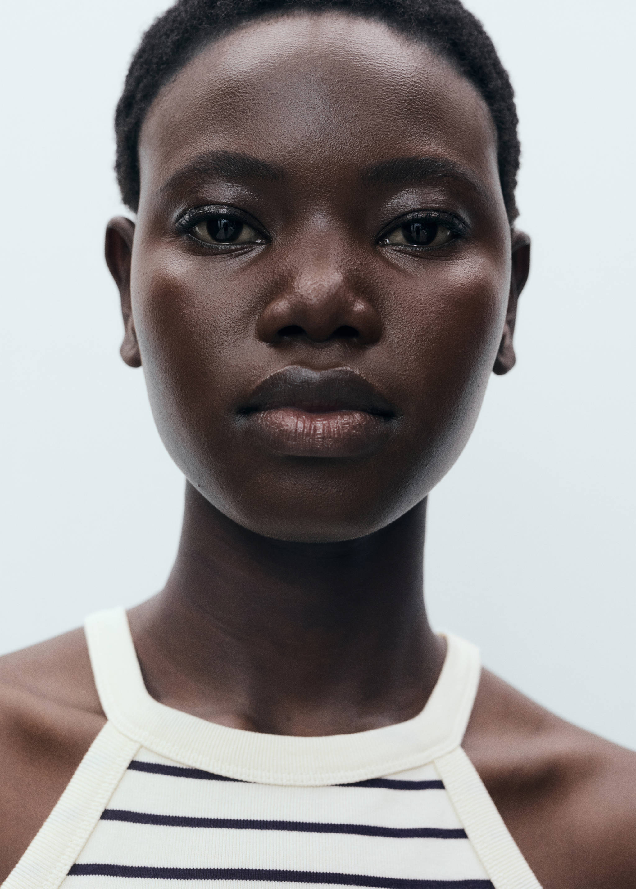 Striped halter-neck top - Details of the article 1