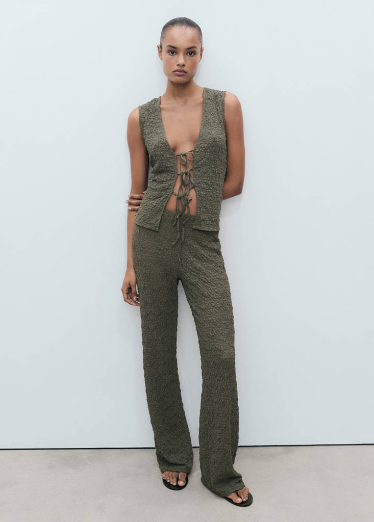 Straight textured trousers — Khaki
