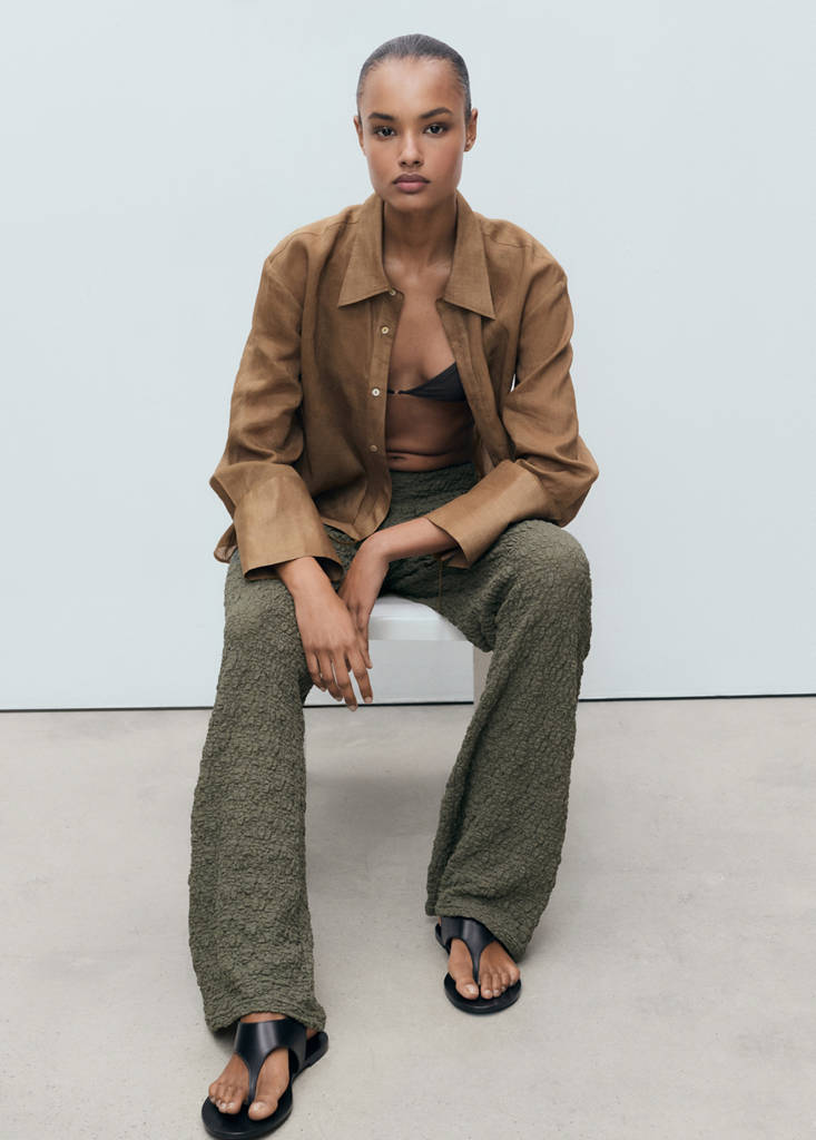 Straight textured trousers — Khaki