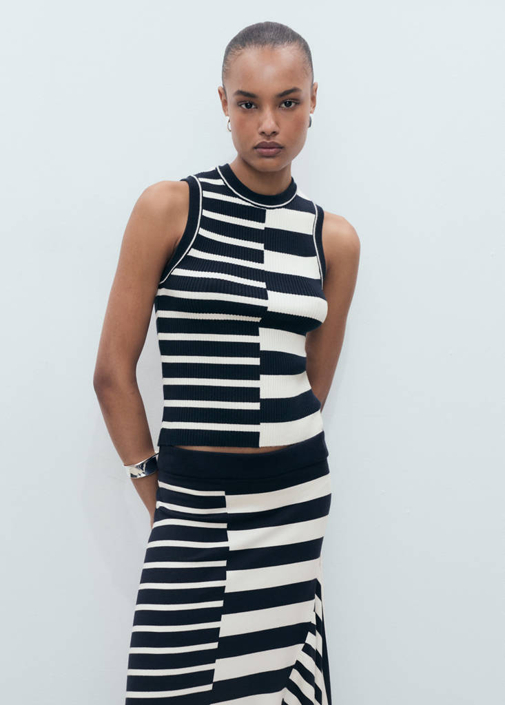 Asymmetrical striped knit skirt thumbnail 4