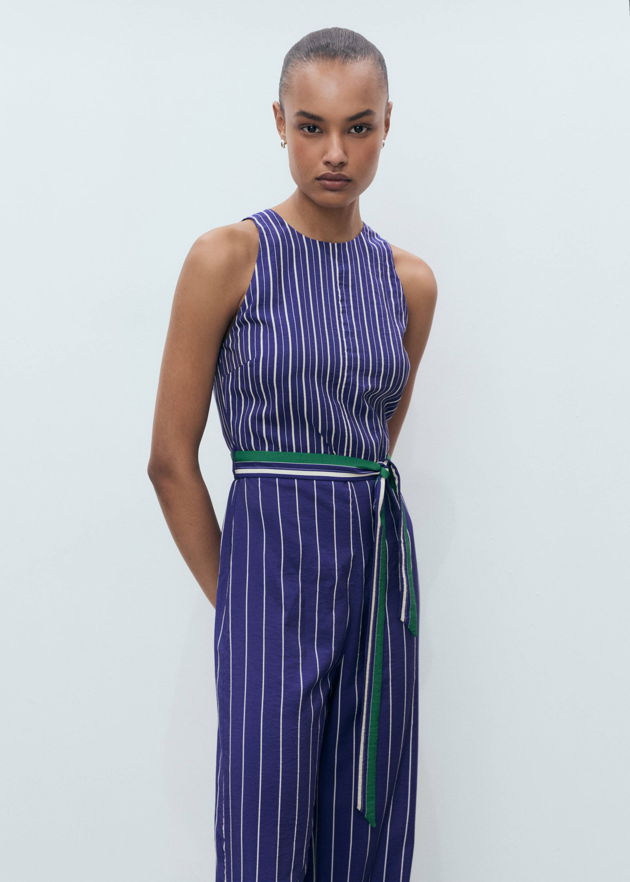 Striped jumpsuit with belt - Medium plane