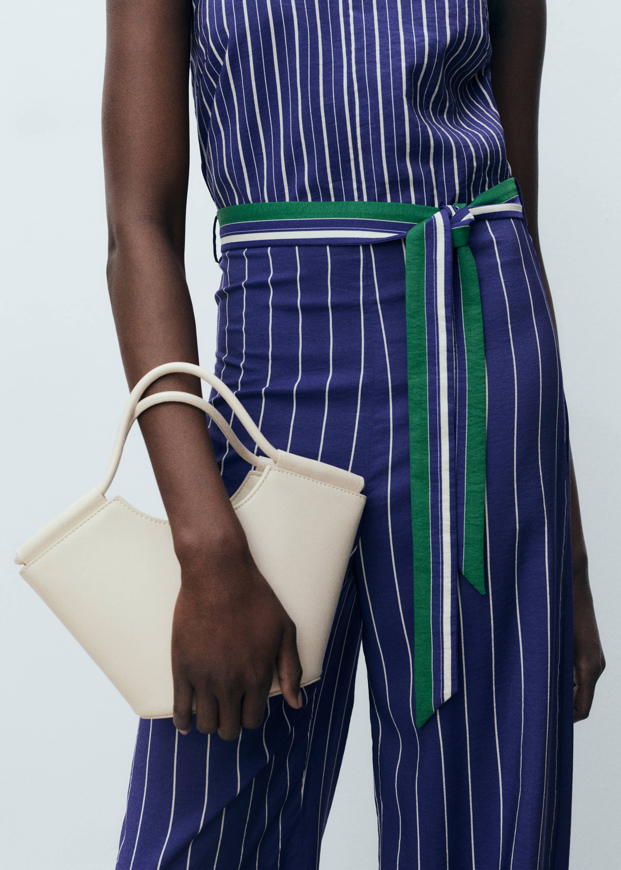 Striped jumpsuit with belt - Details of the article 3