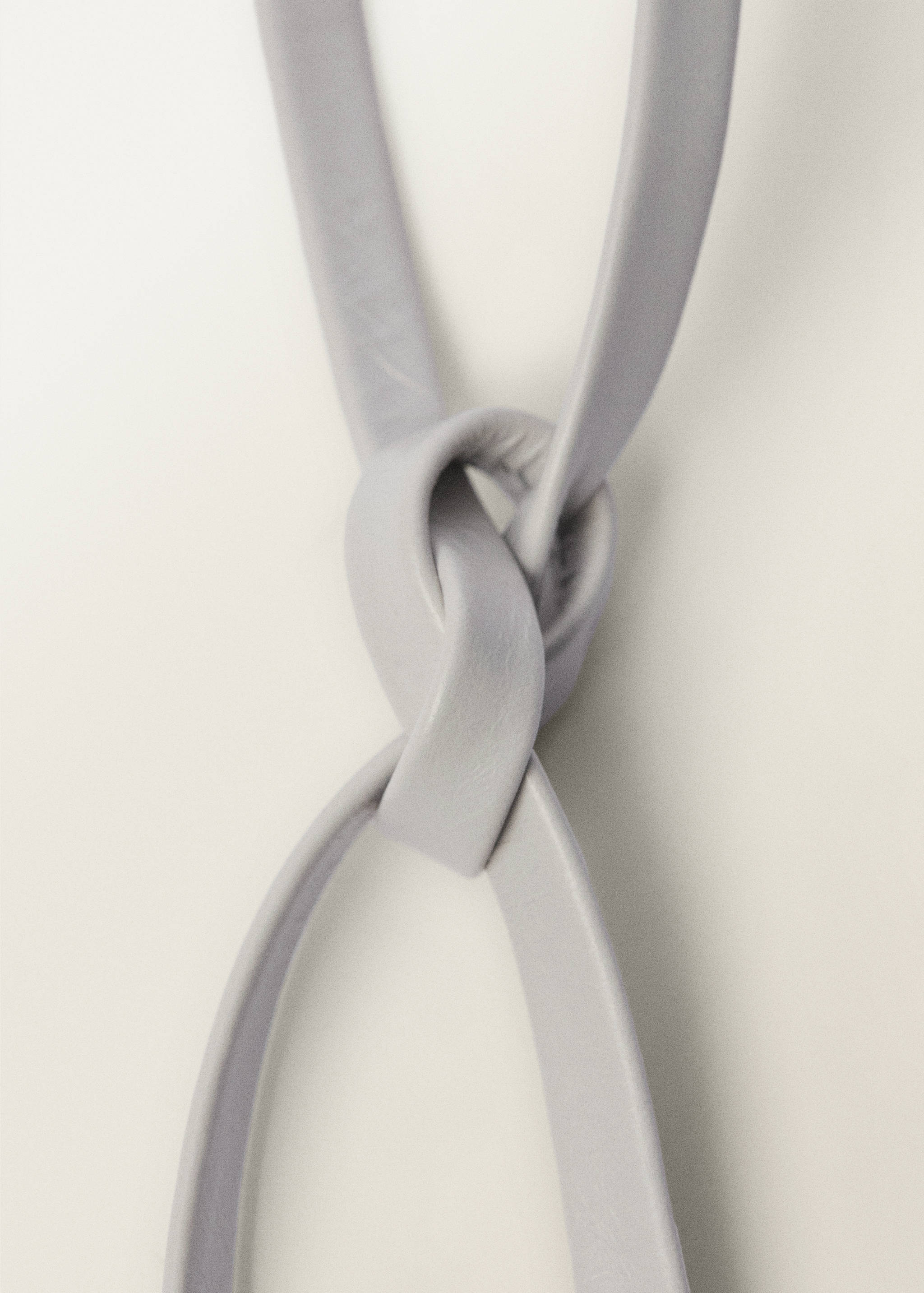 Ceinture fine en cuir avec détail floral - Détail de l'article 1