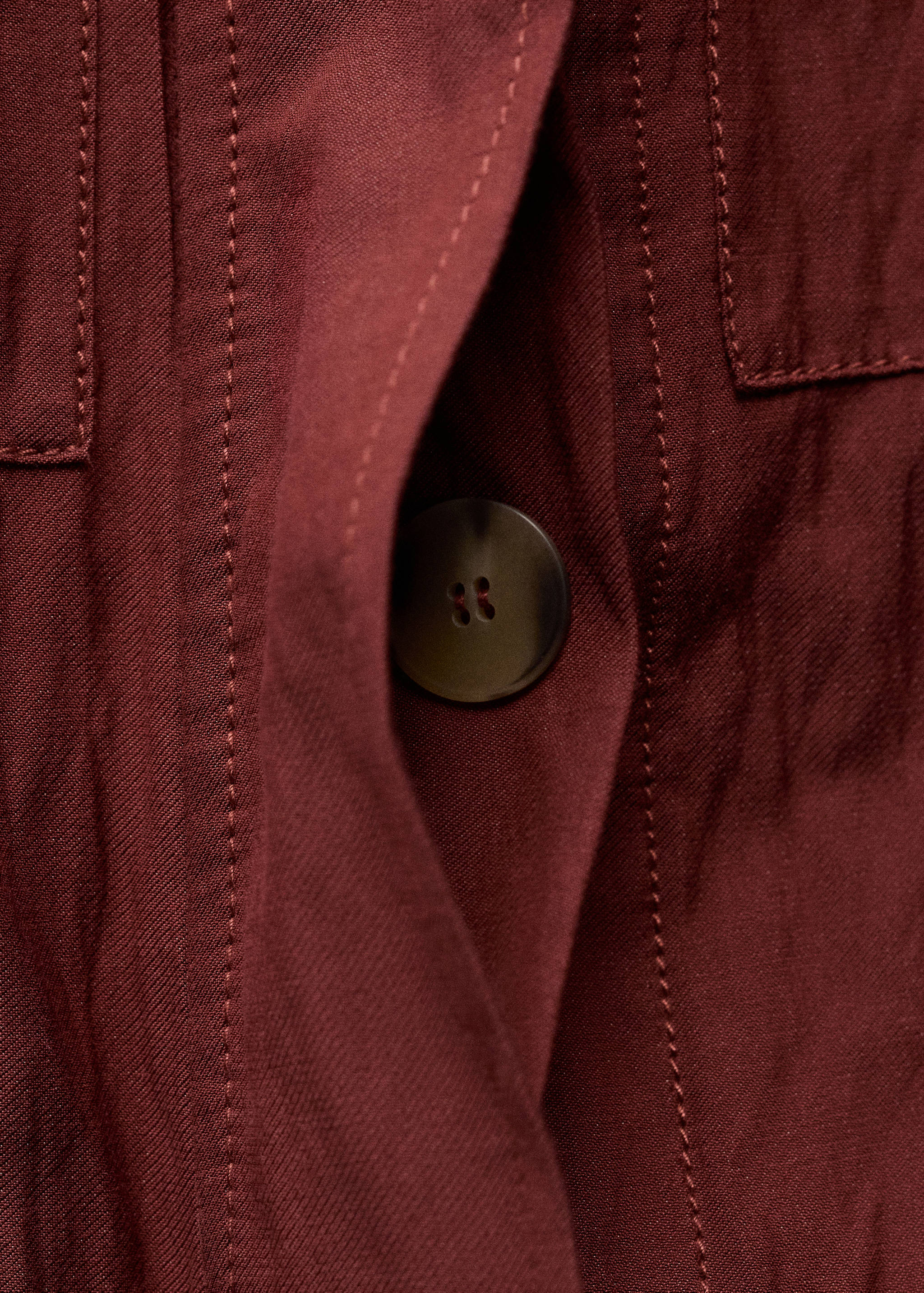 Creased-effect suit vest  with pockets - Details of the article 8