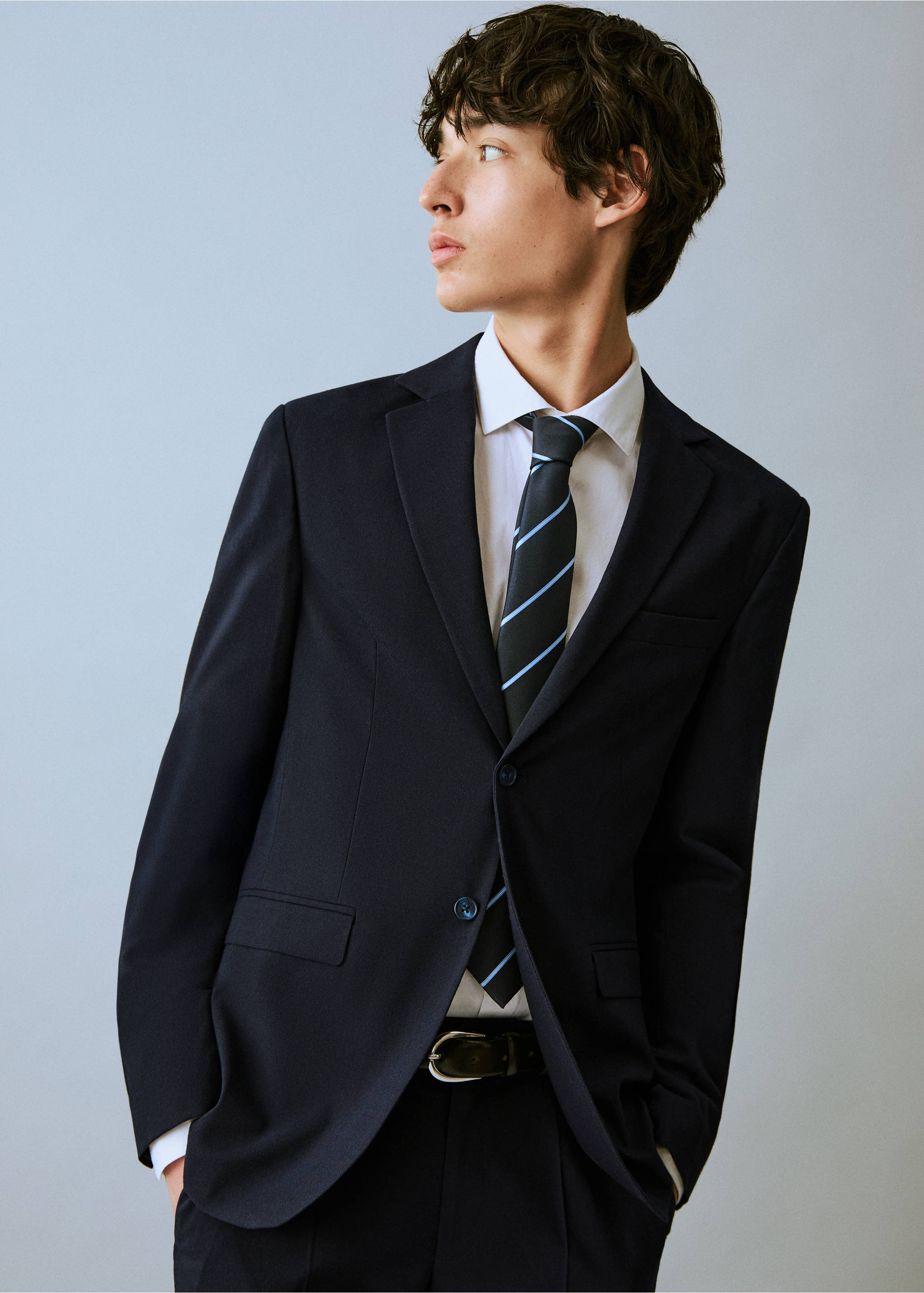 Americana clásica traje - Plano medio, Azul noche. Ref: 87048260-00.