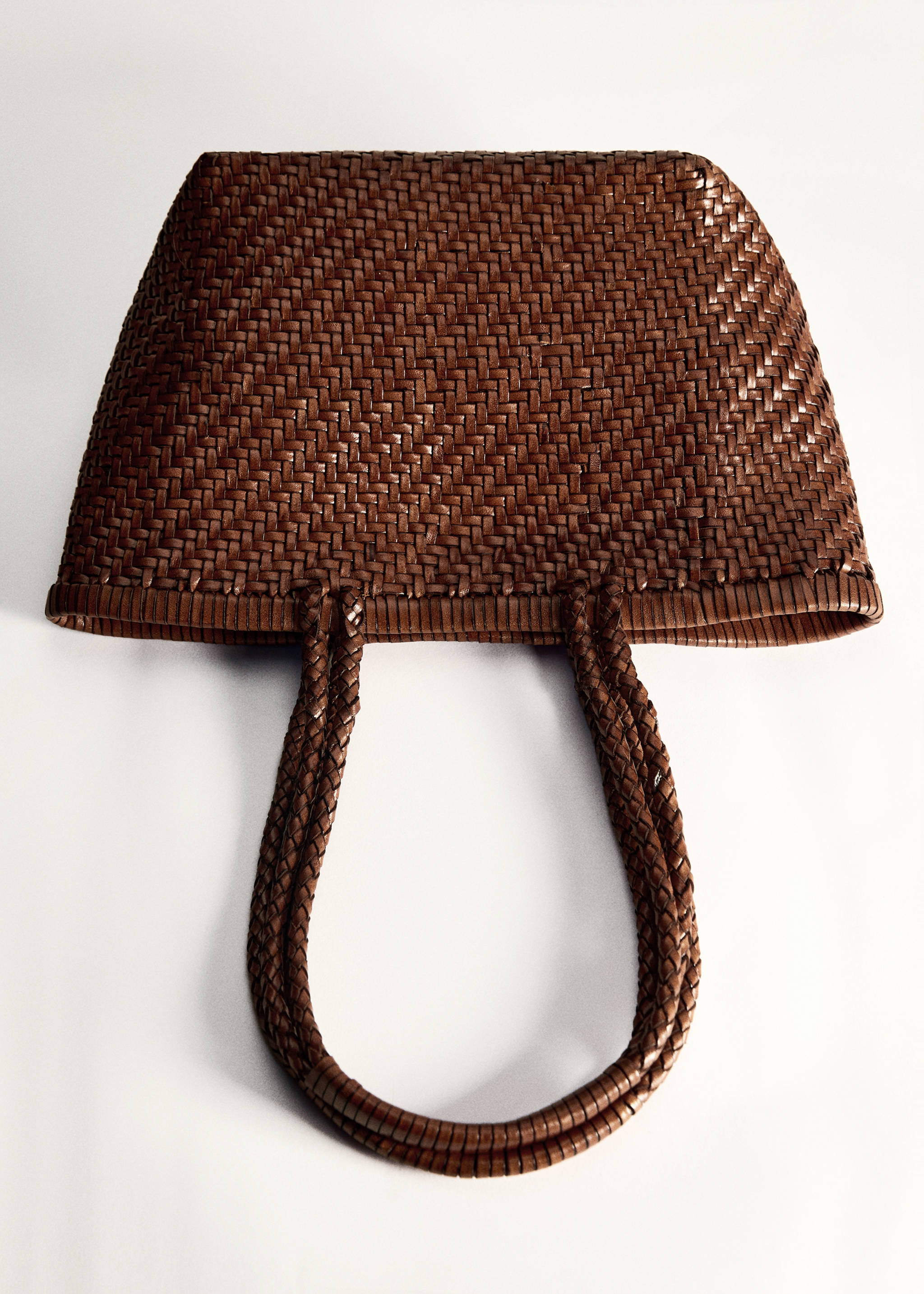 Medium braided leather bag - Details of the article 5
