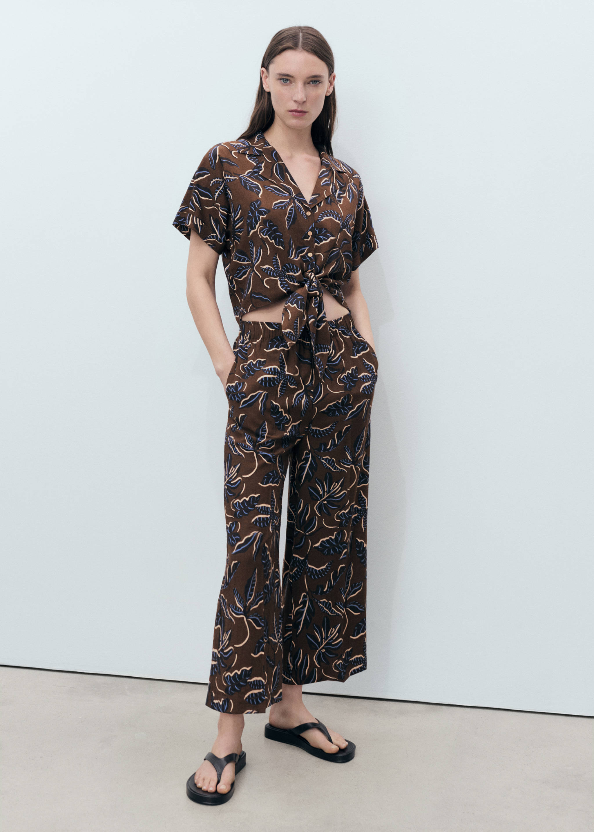 Printed culotte trousers - General plane