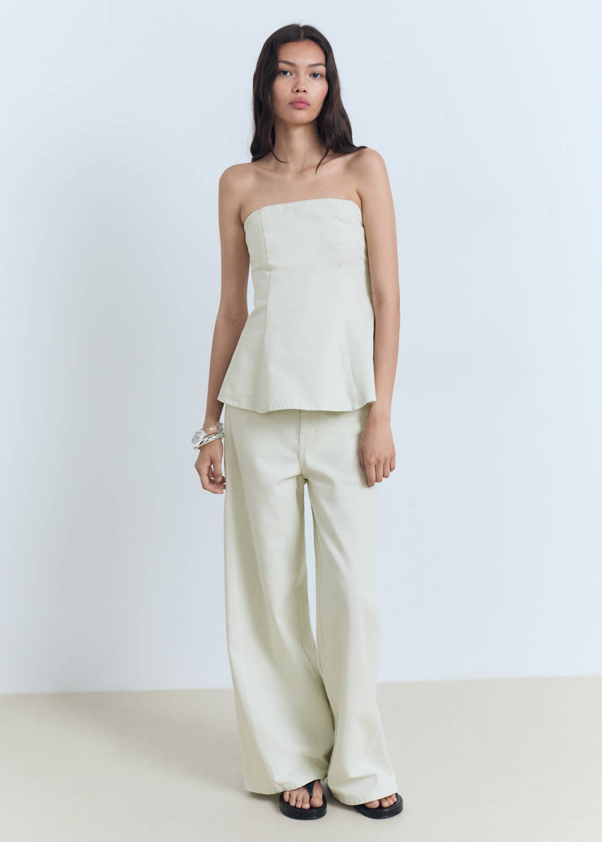 Wide leg mid-rise jeans — Pastel Green